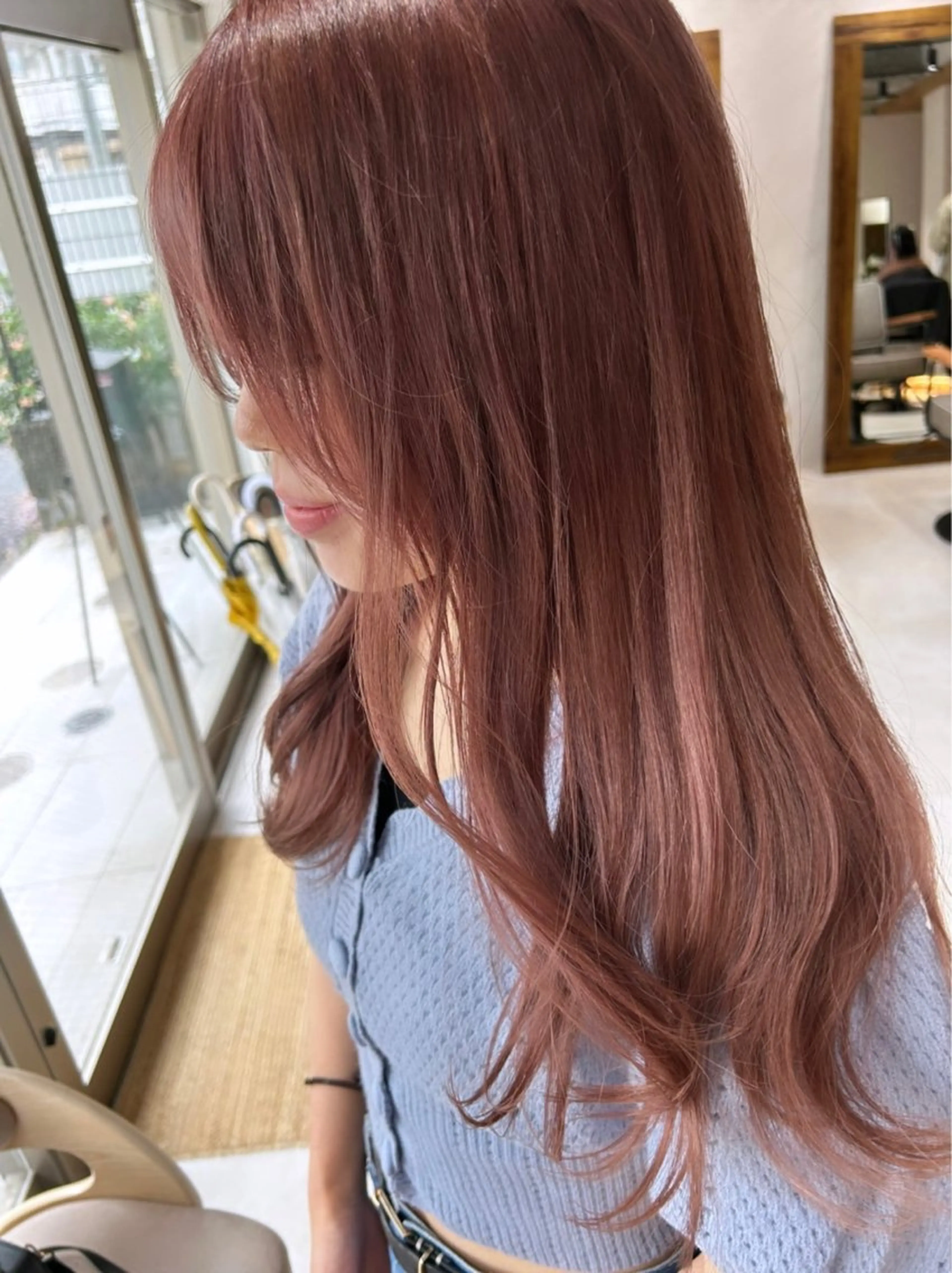 セミロング カラー ベージュカラー ピンクカラー ピンクベージュ 🎀レイヤー・艶カラ ー🎀YUMEKAのヘアスタイル