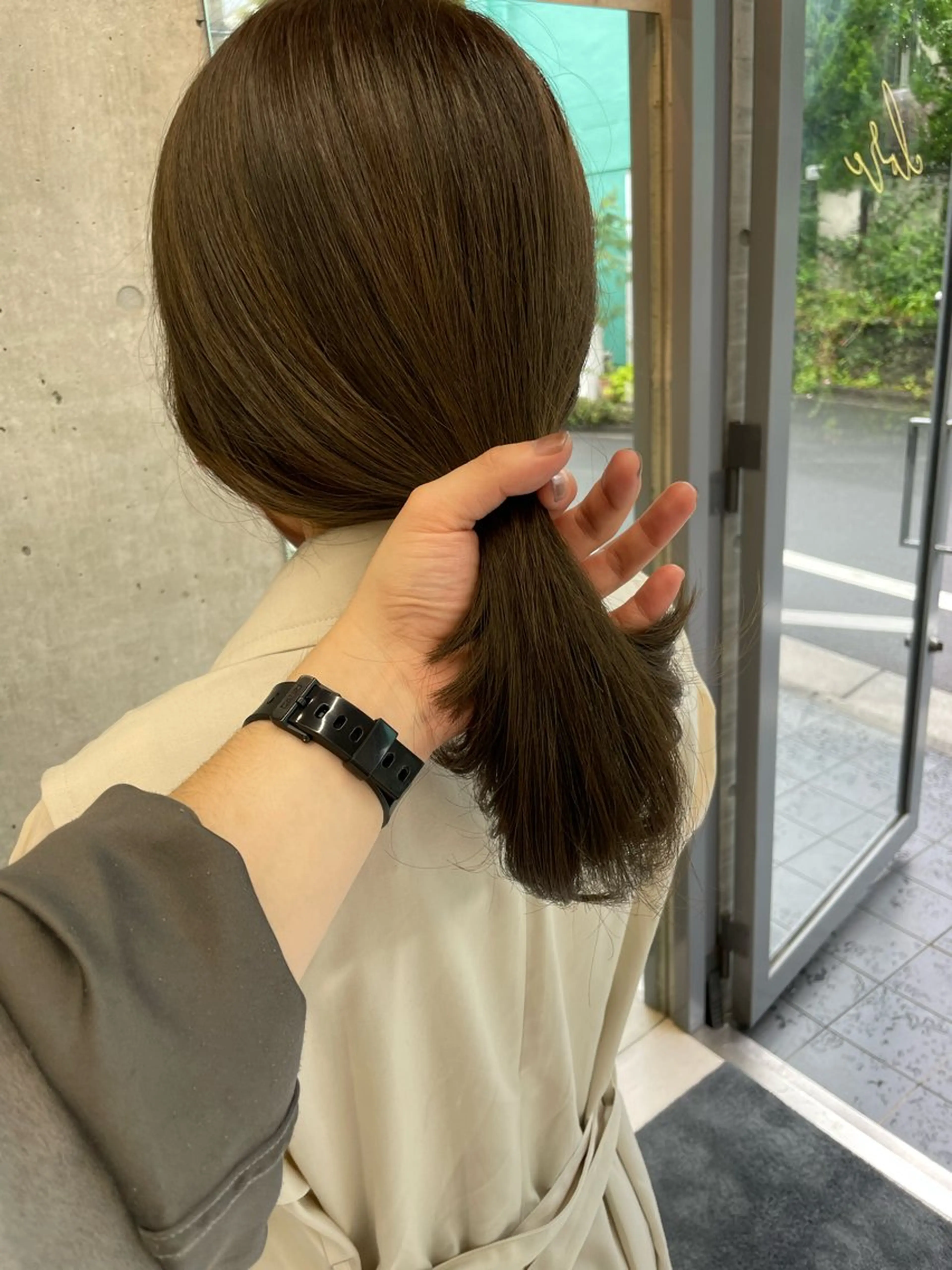 セミロング カラー mei|顔まわり ×透明感カラーのヘアスタイル
