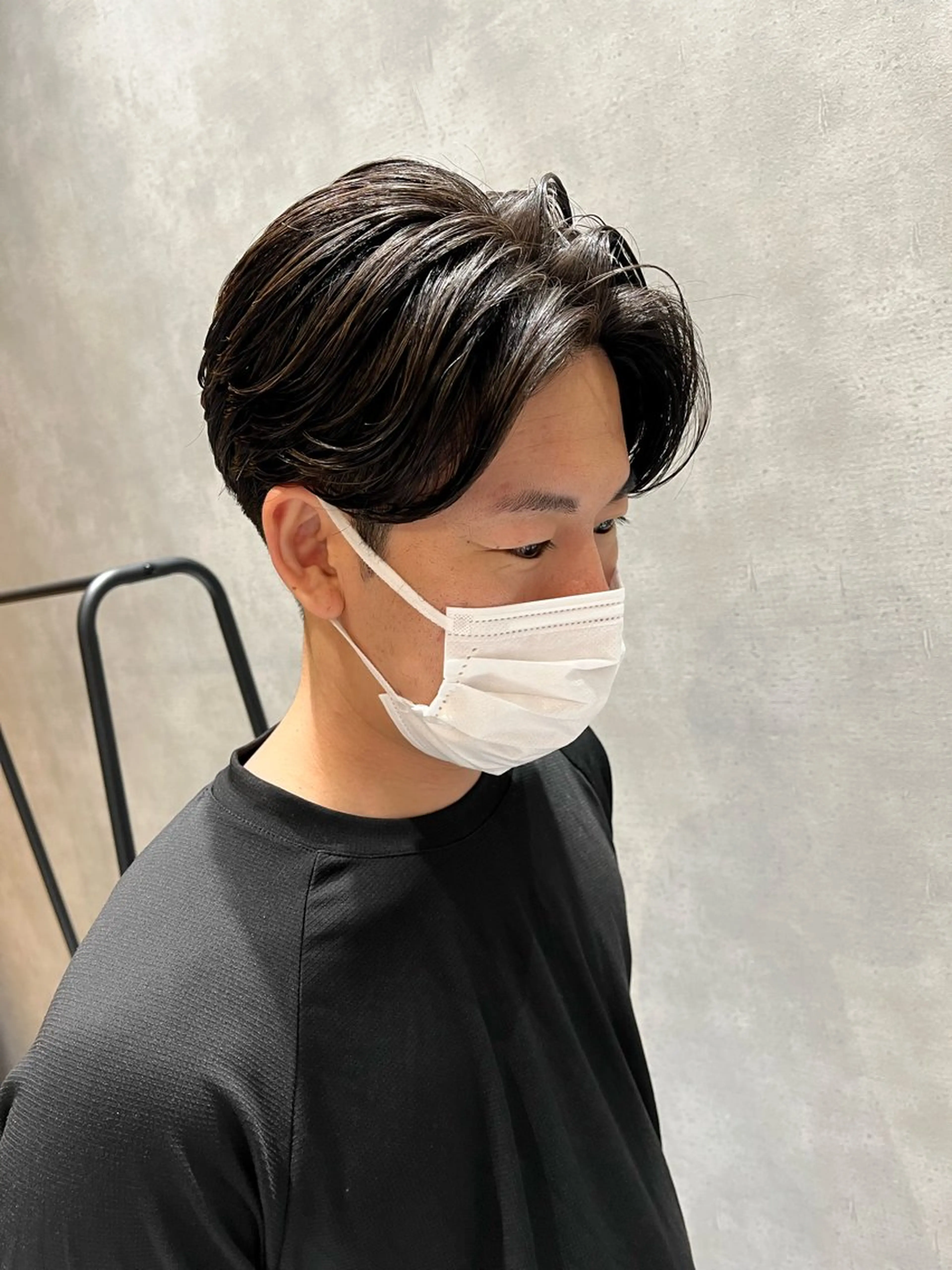 ミディアム パーマ メンズ センターパート ニュアンスパーマ パーマが得意な【最高 悠斗】のヘアスタイル