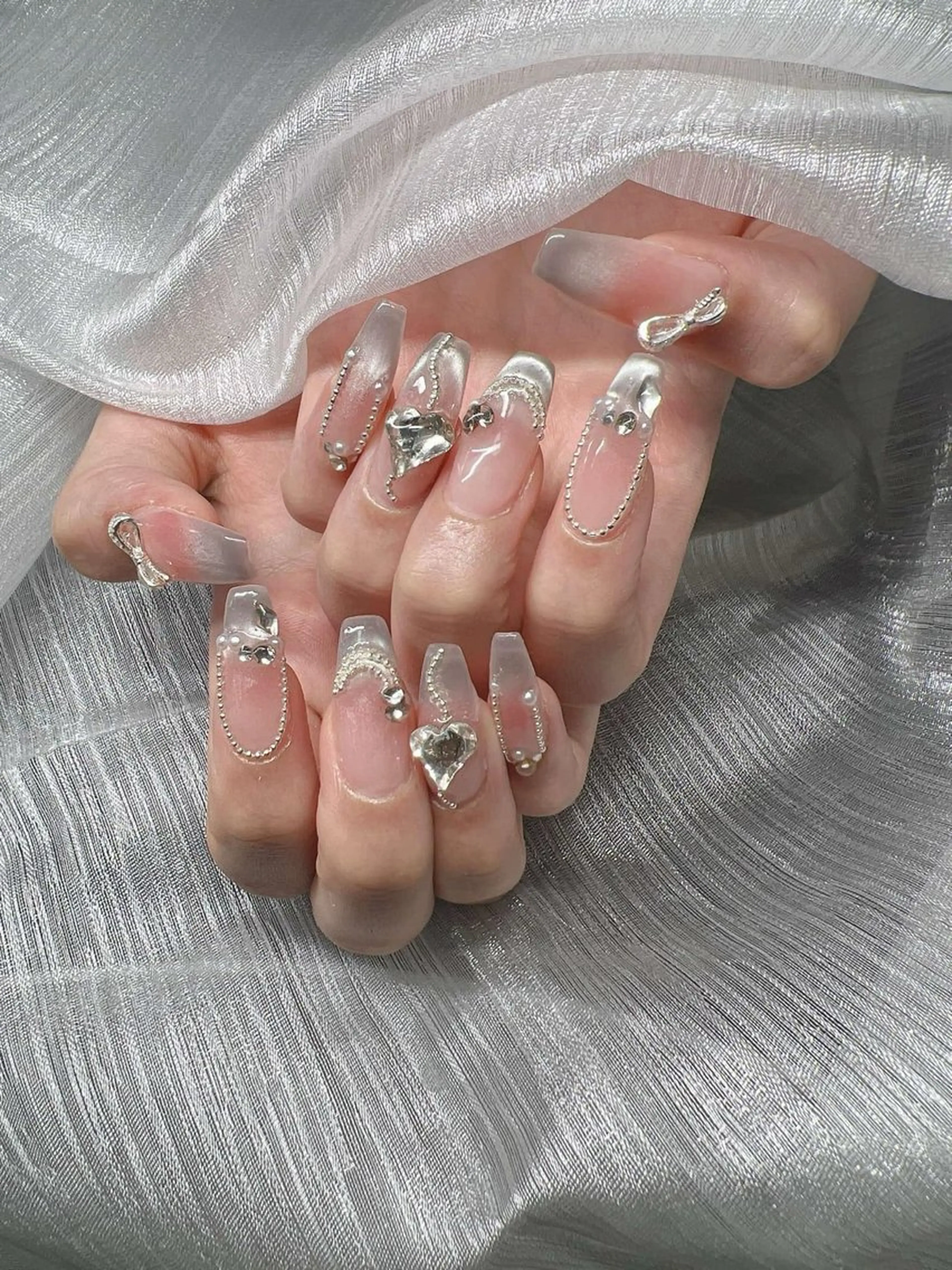 ネイル 長さ出し グラデーション キラキラネイル マグネットネイル ミラーネイル Lee Nails チップ長さだし専門店のネイルデザイン
