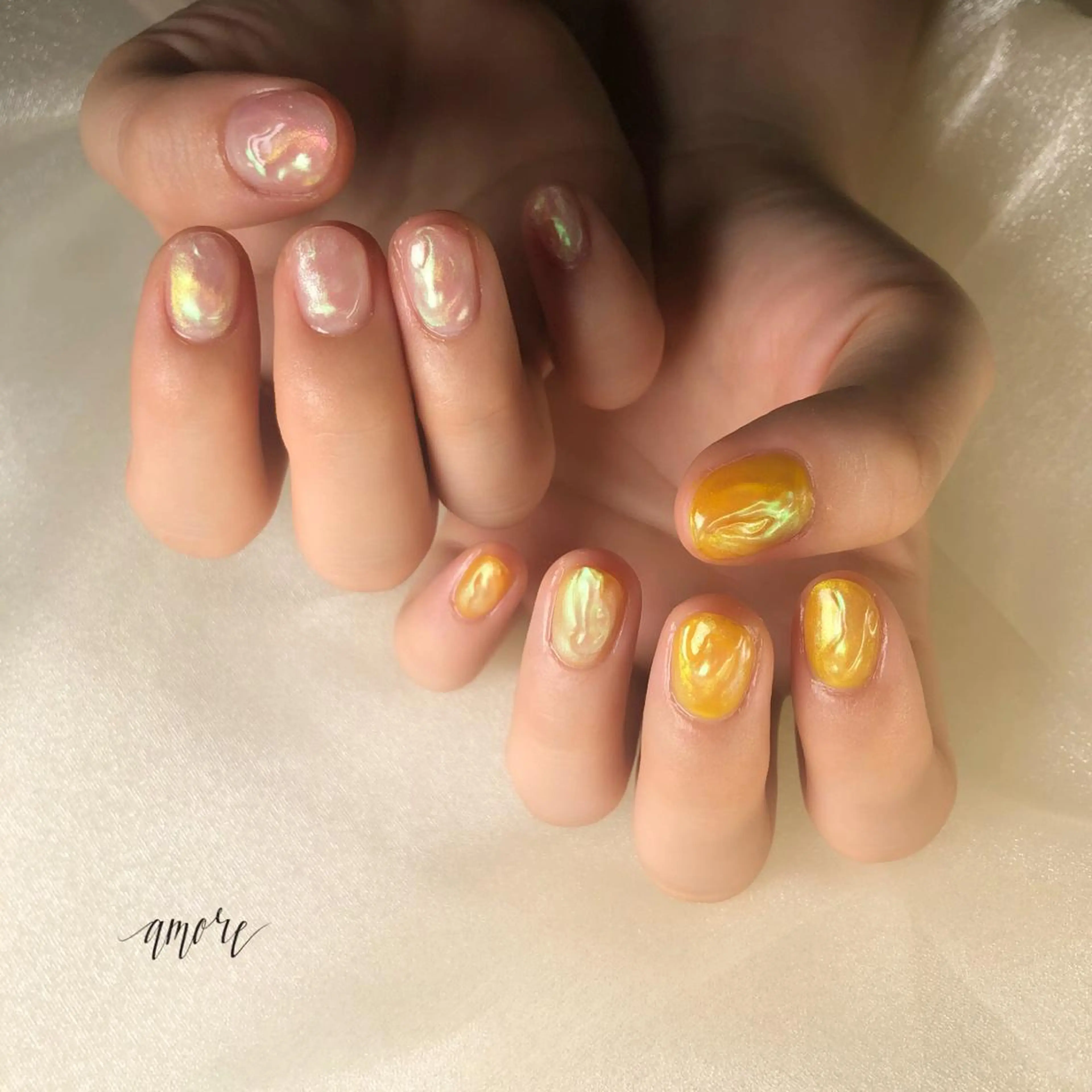 ネイル ジェルネイル 氷ネイル・うるうるネイル マグネットネイル ミラーネイル ニュアンスネイル You kyehwaのネイルデザイン