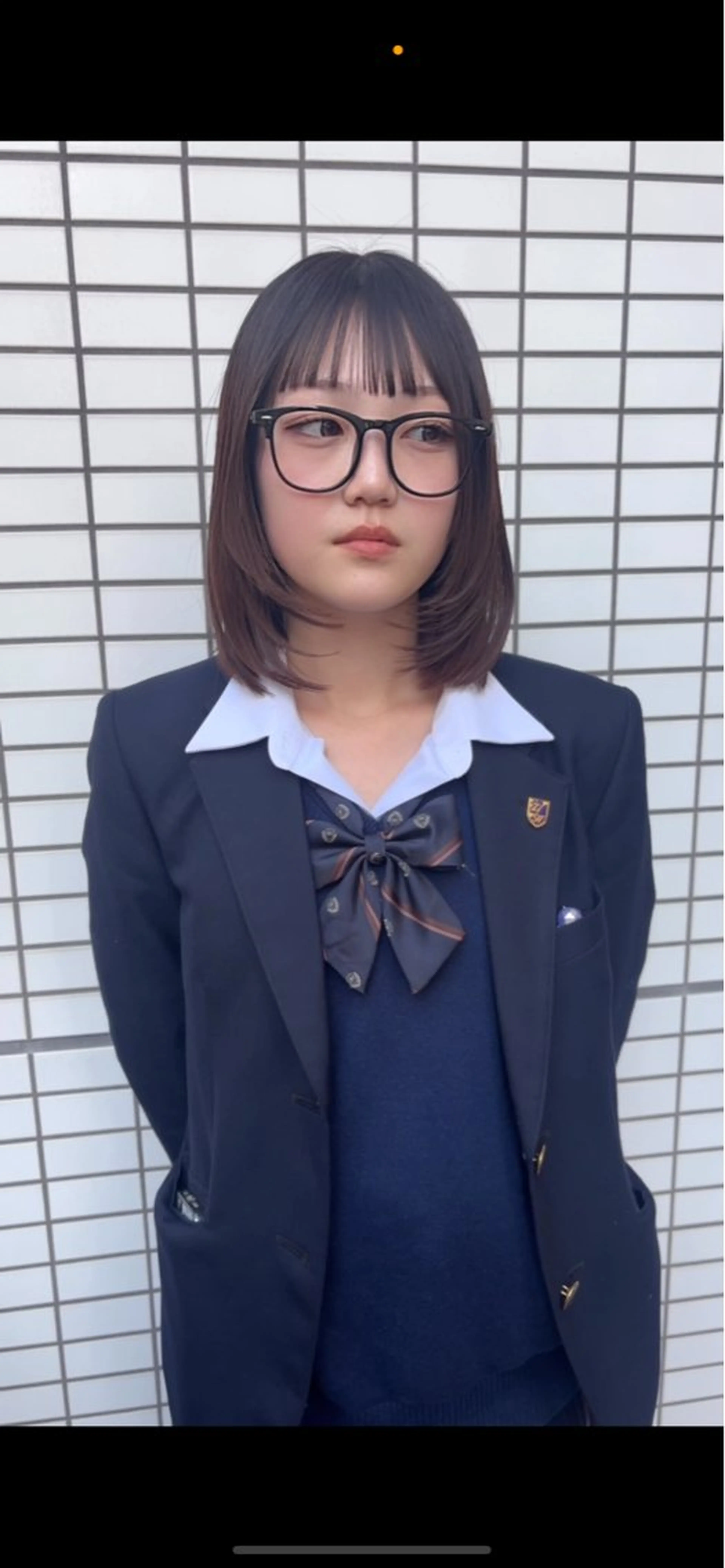 ミディアム カット ブリーチ透明感カラー /レイヤー👗しずかのヘアスタイル