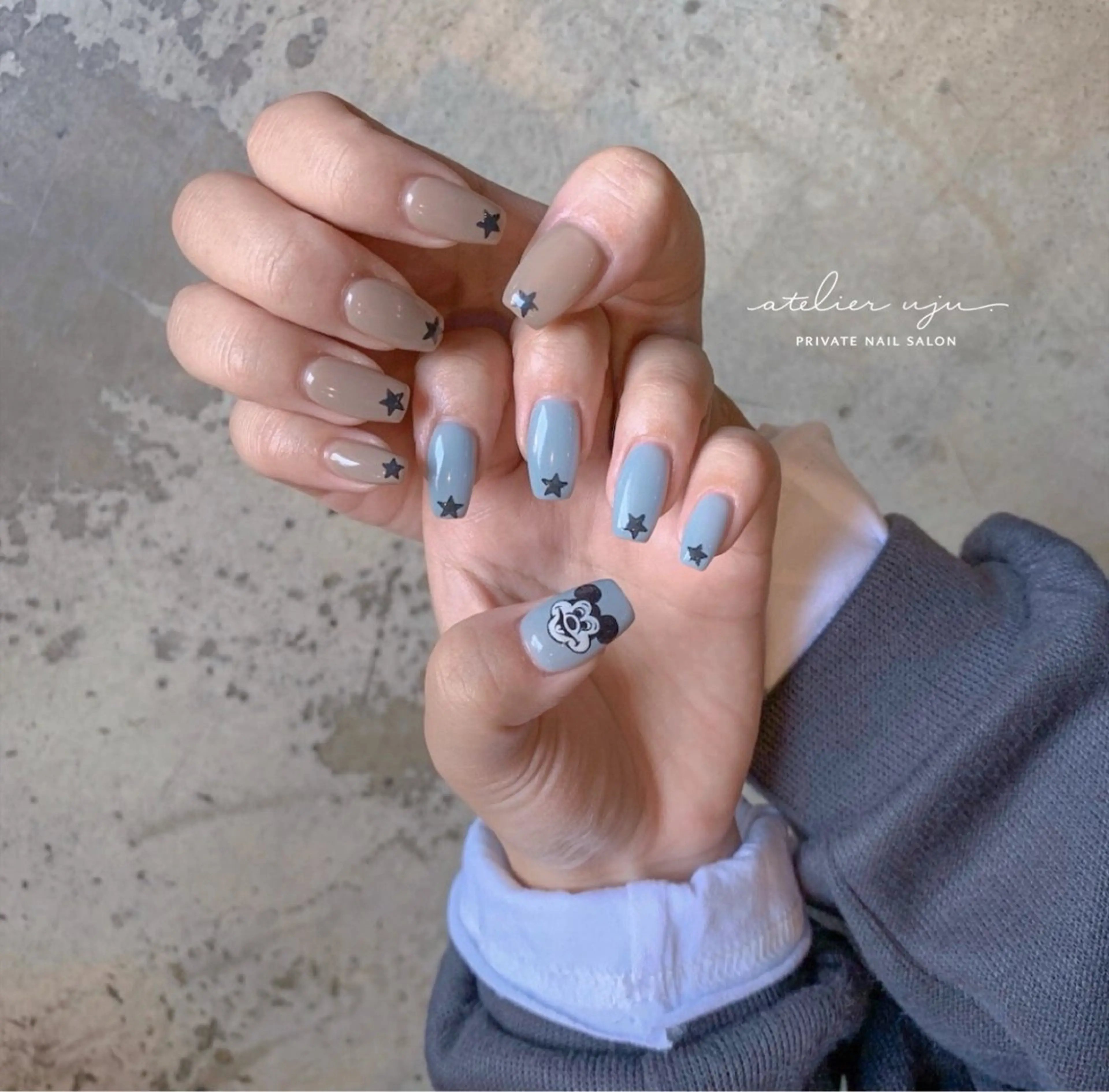 ネイル アートネイル atelier uju.のネイルデザイン