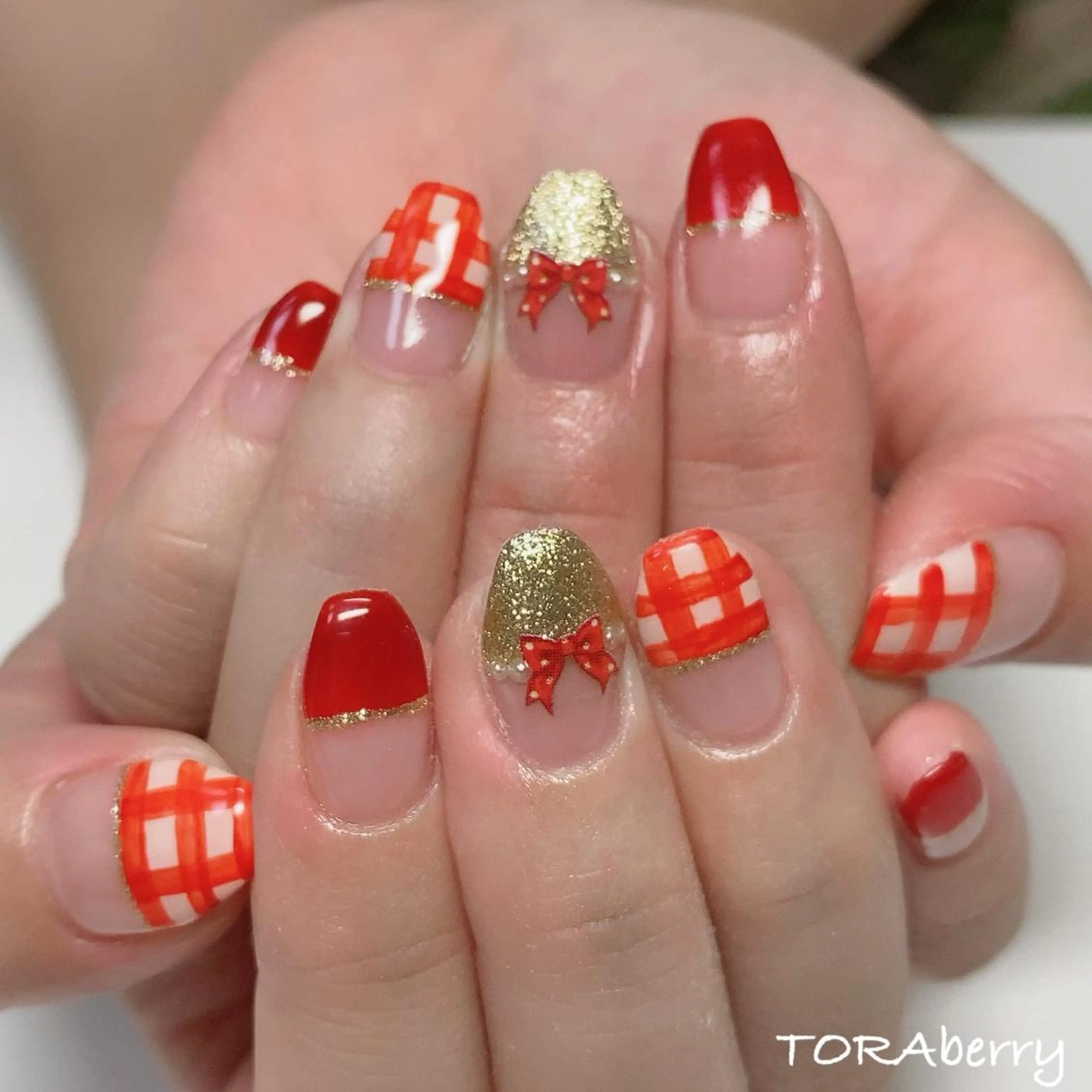 ネイル ハンドネイル ネイリスト なつみのネイルデザイン