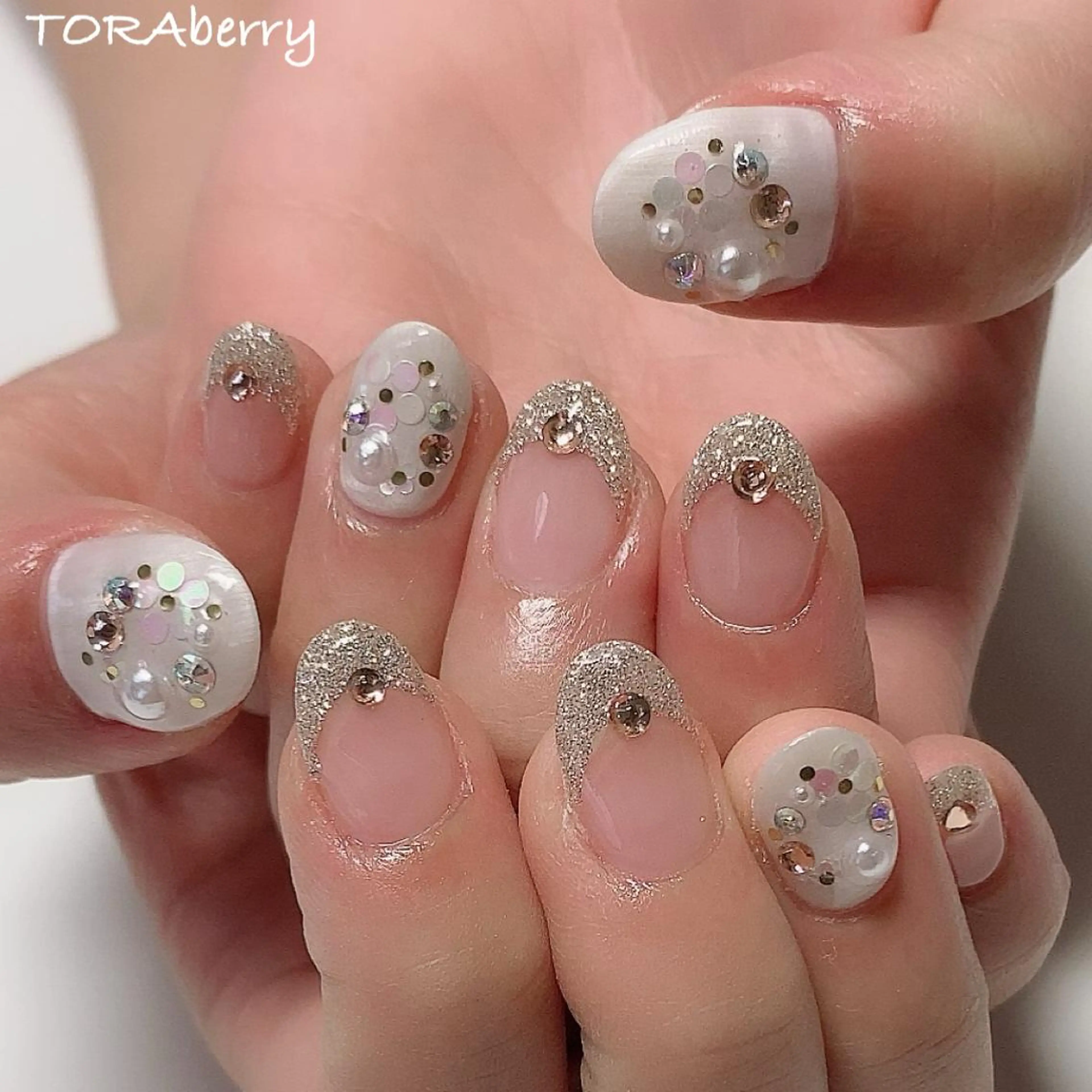 ネイル ネイリスト なつみのネイルデザイン