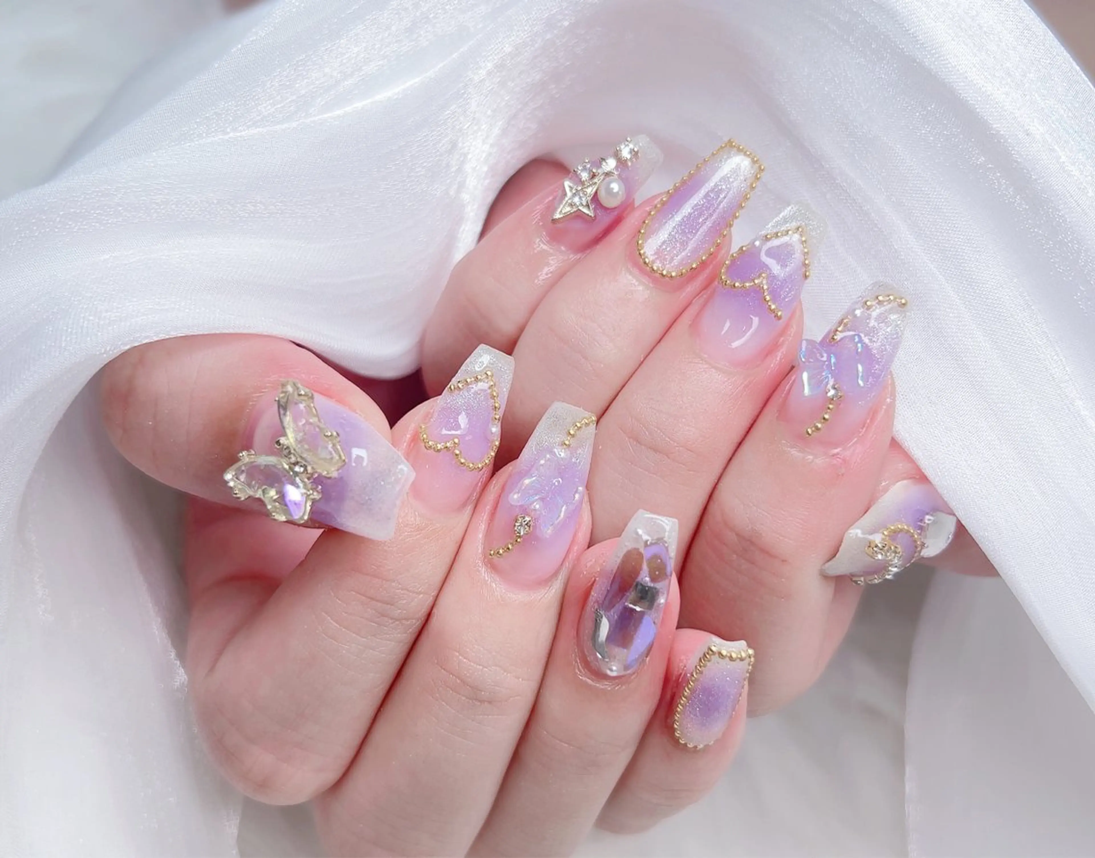 ネイル 🎀Ｍ nails✨ ビューティーのネイルデザイン