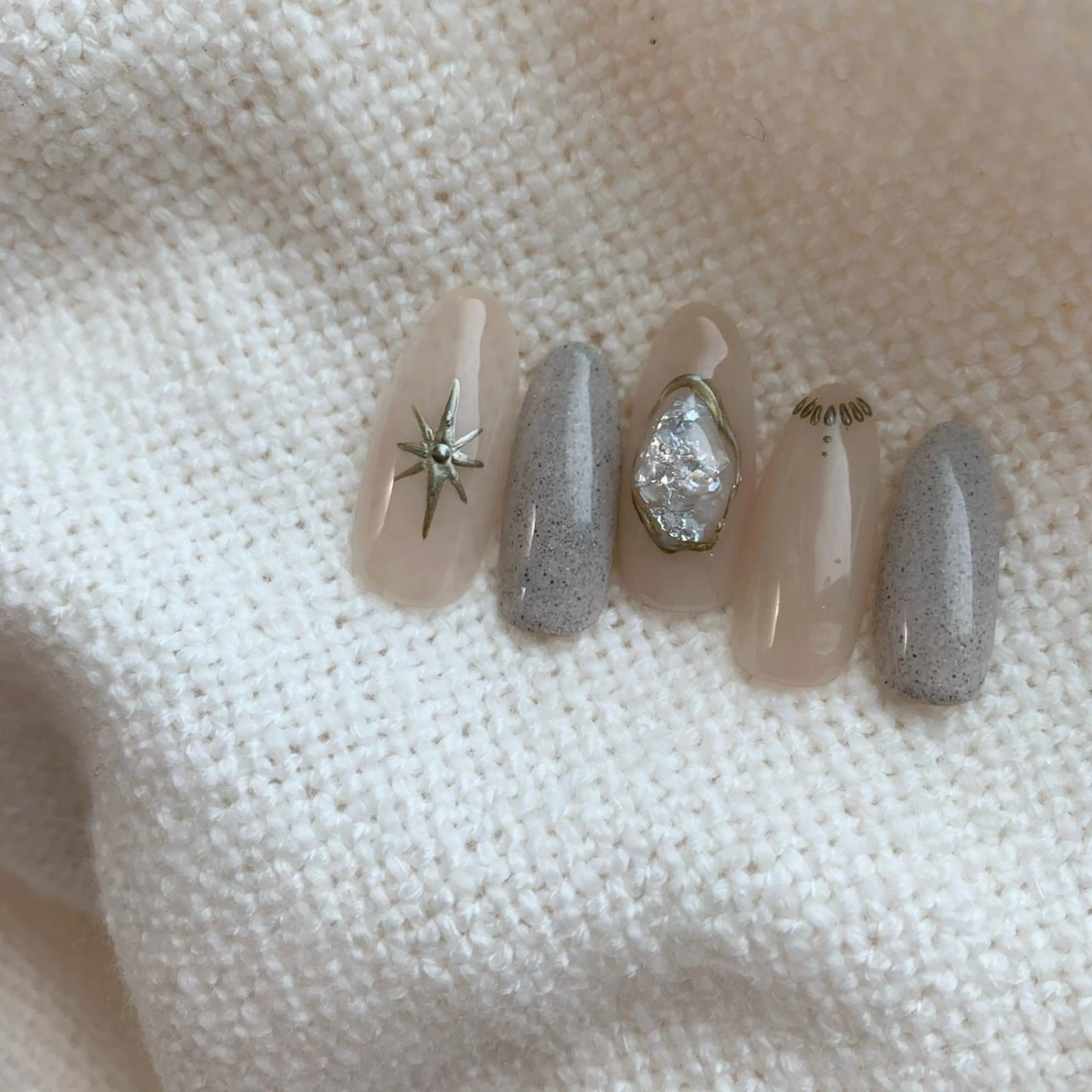 ネイル ＿i nails'のネイルデザイン