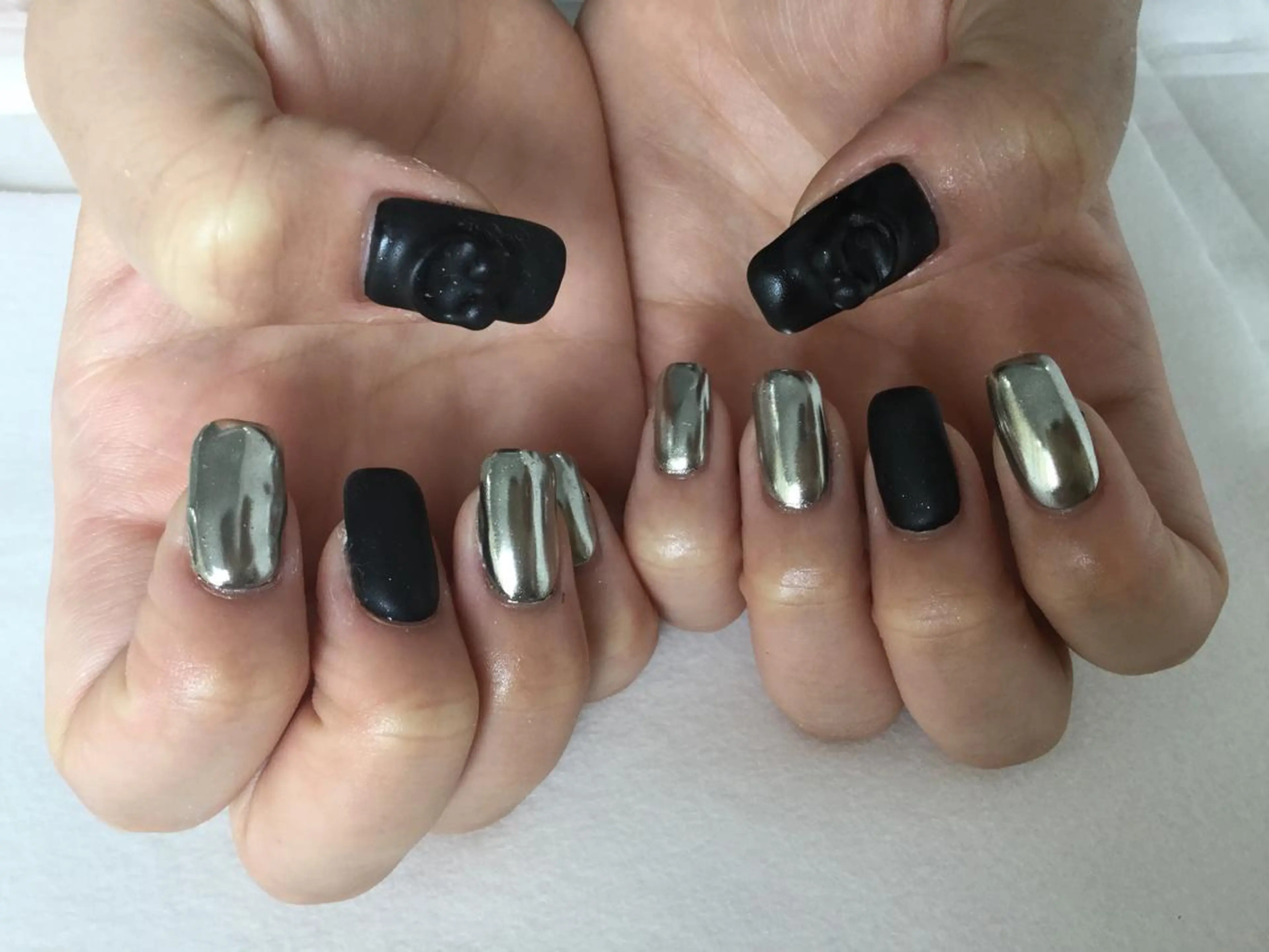 ネイル ハンドネイル 💎🐰 saki. m 🐰💎のネイルデザイン