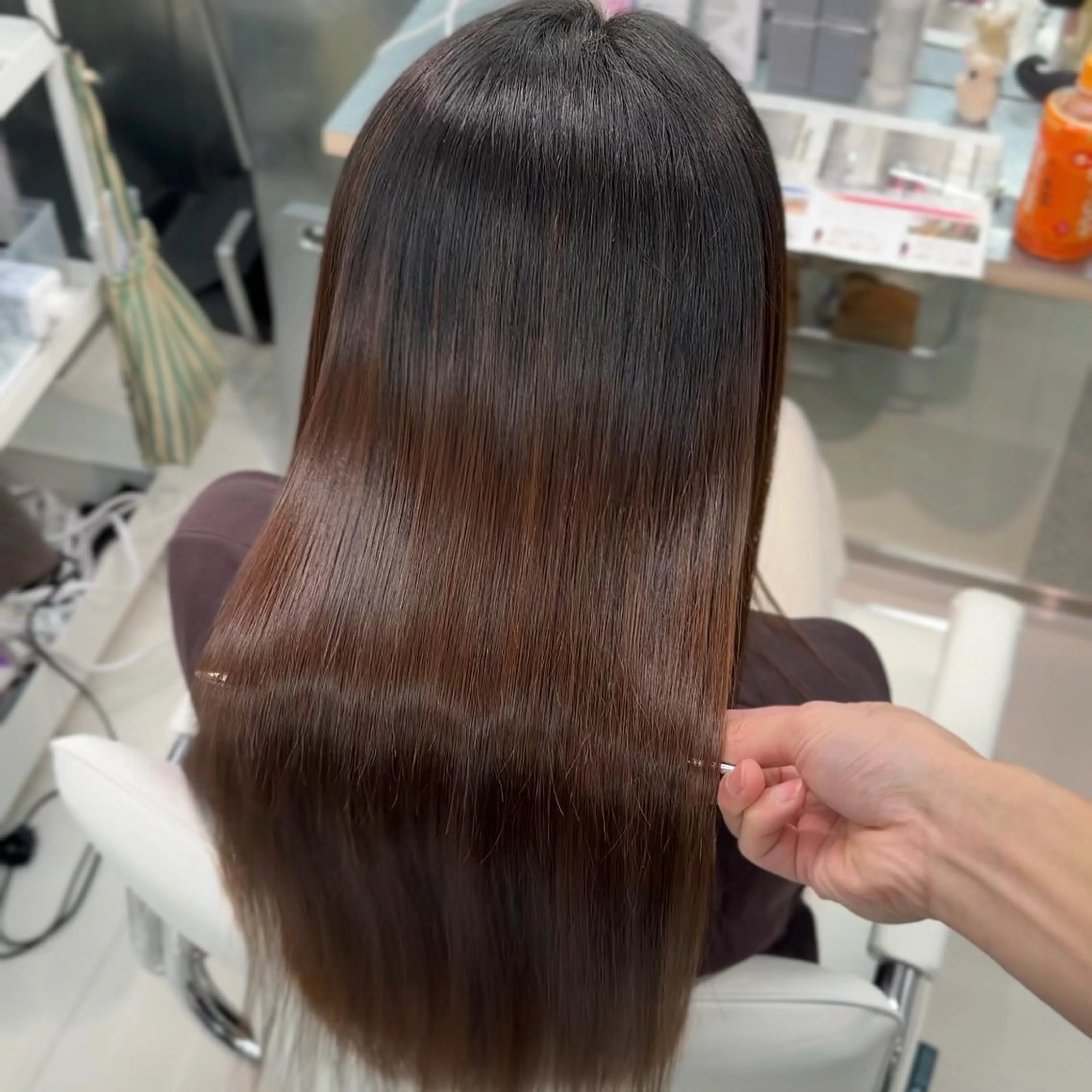 セミロング 広がり・パサつき改善 /ツヤ美髪/こうたのヘアスタイル