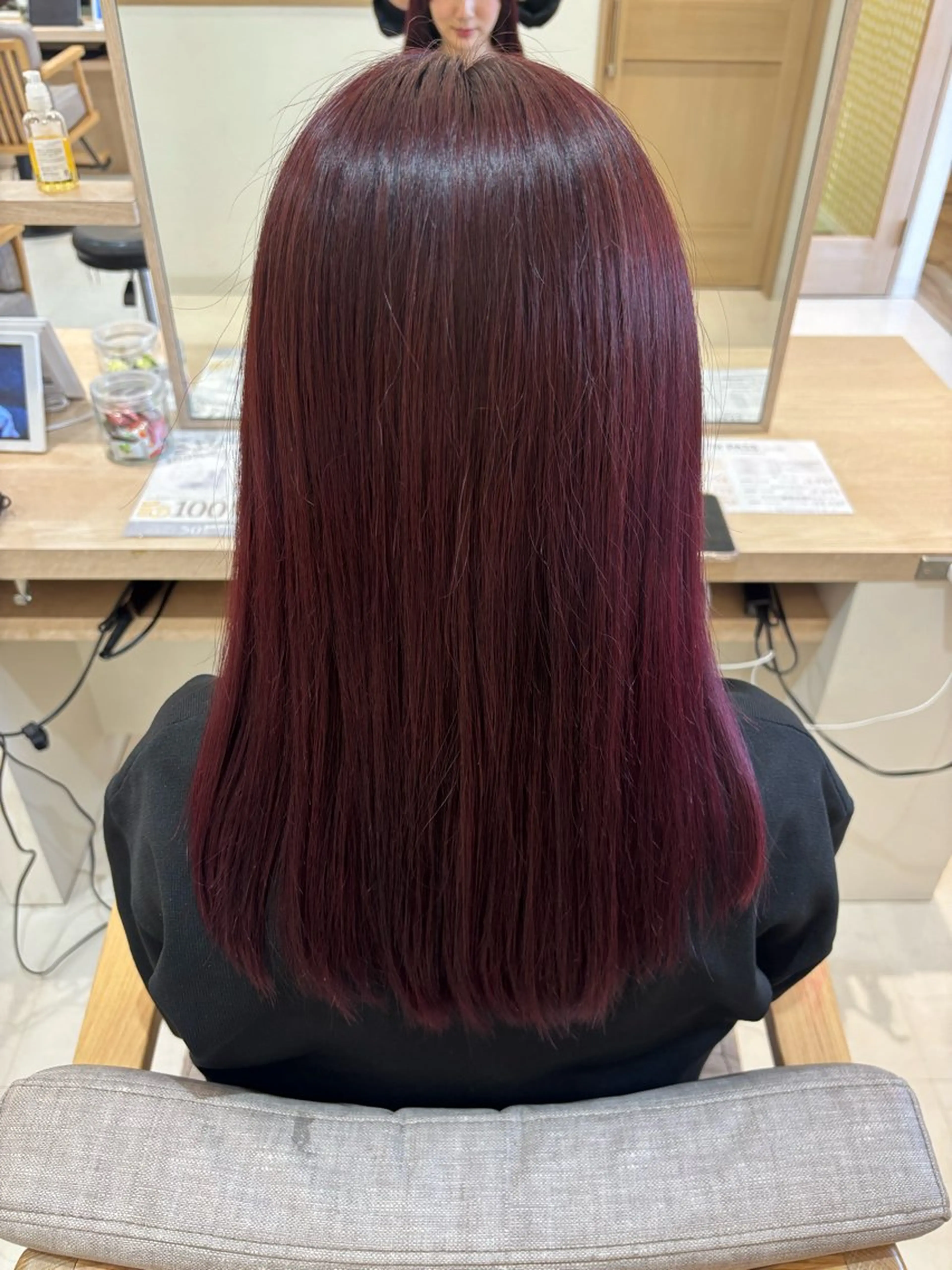 セミロング 佐々木 美空のヘアスタイル