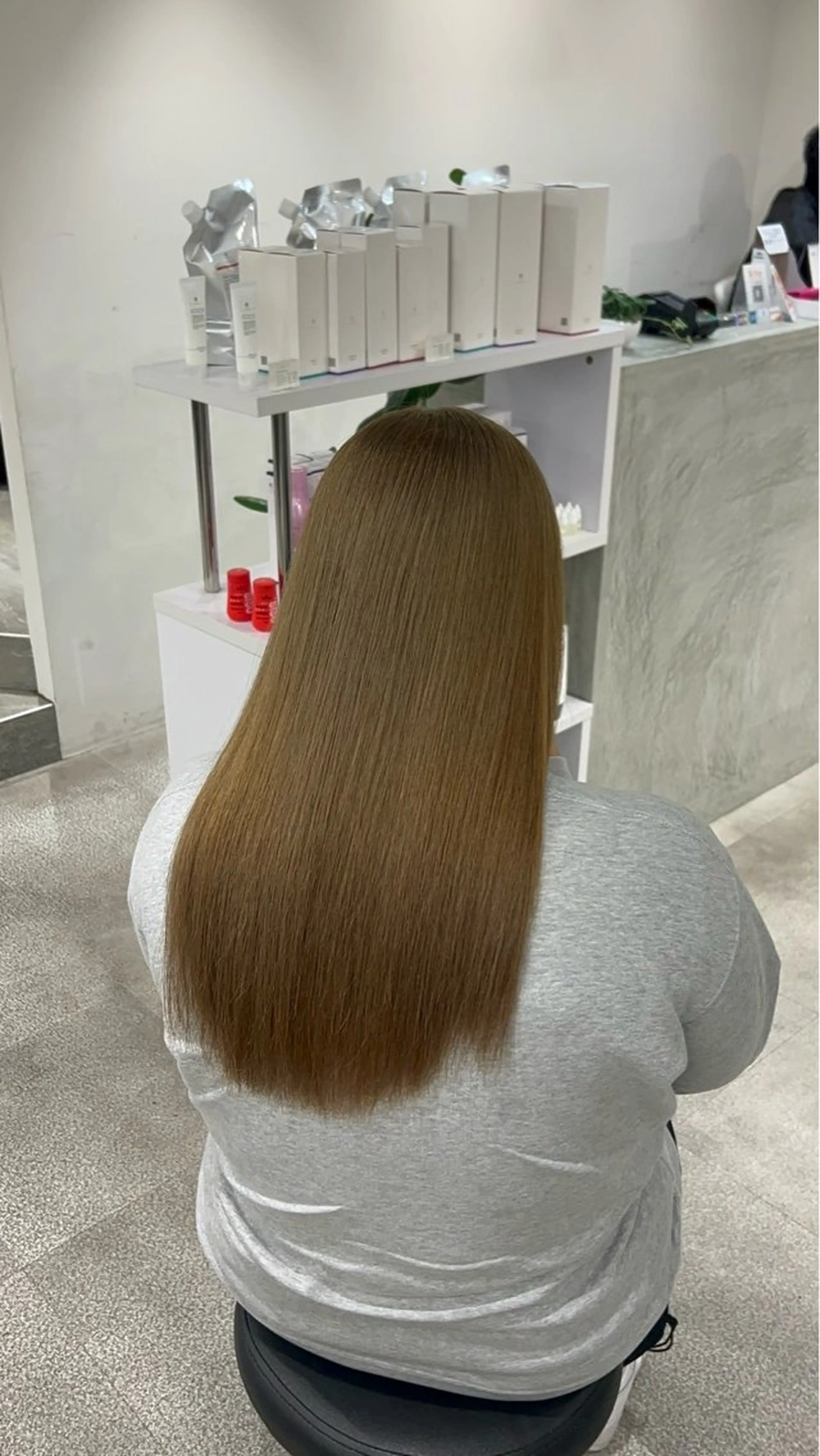 ロング カラー ヘアカラー トリートメント 光田 隼平のヘアスタイル