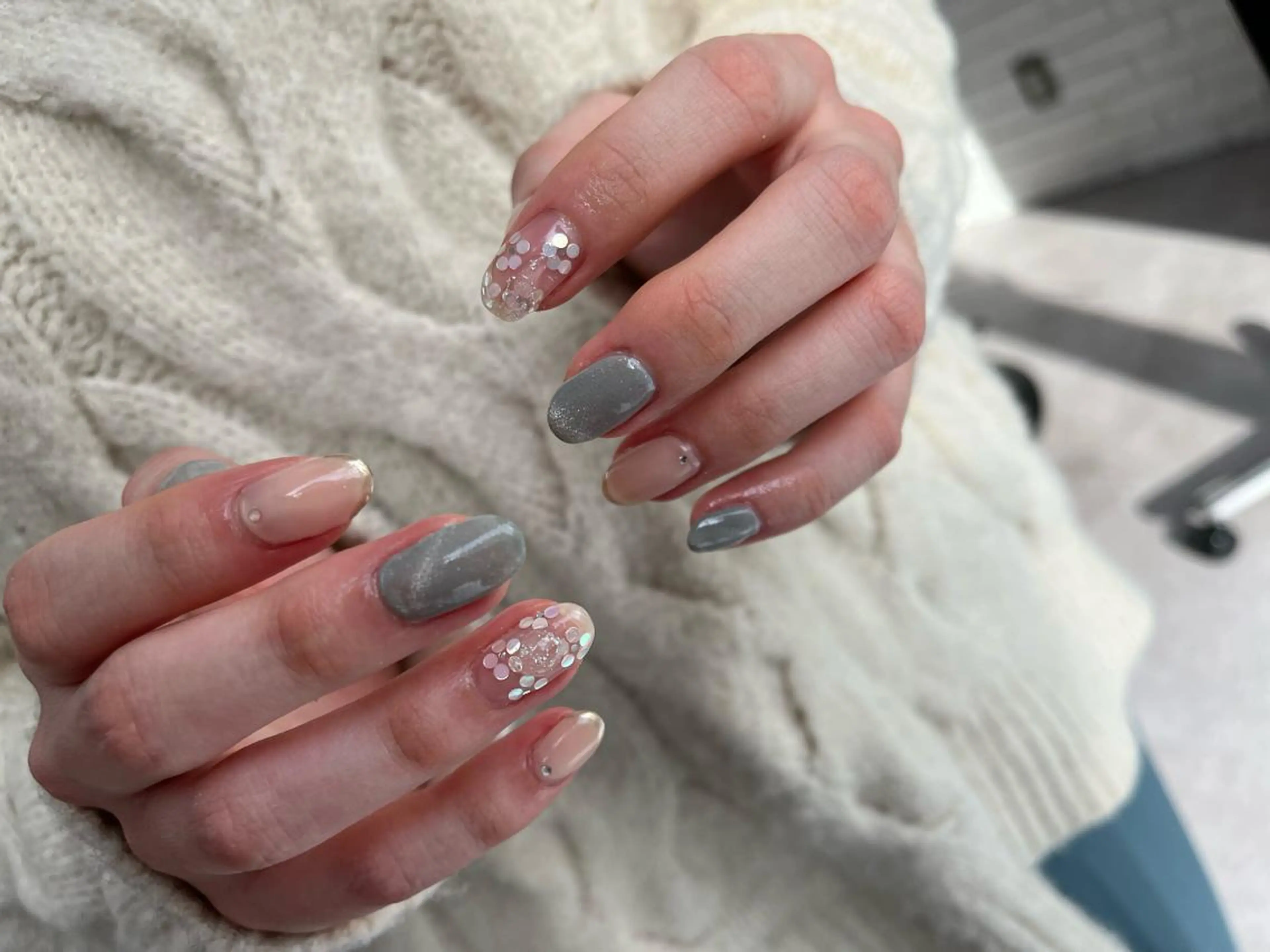 ネイル ホログラムネイル 持ち込み マキノ ユイのネイルデザイン