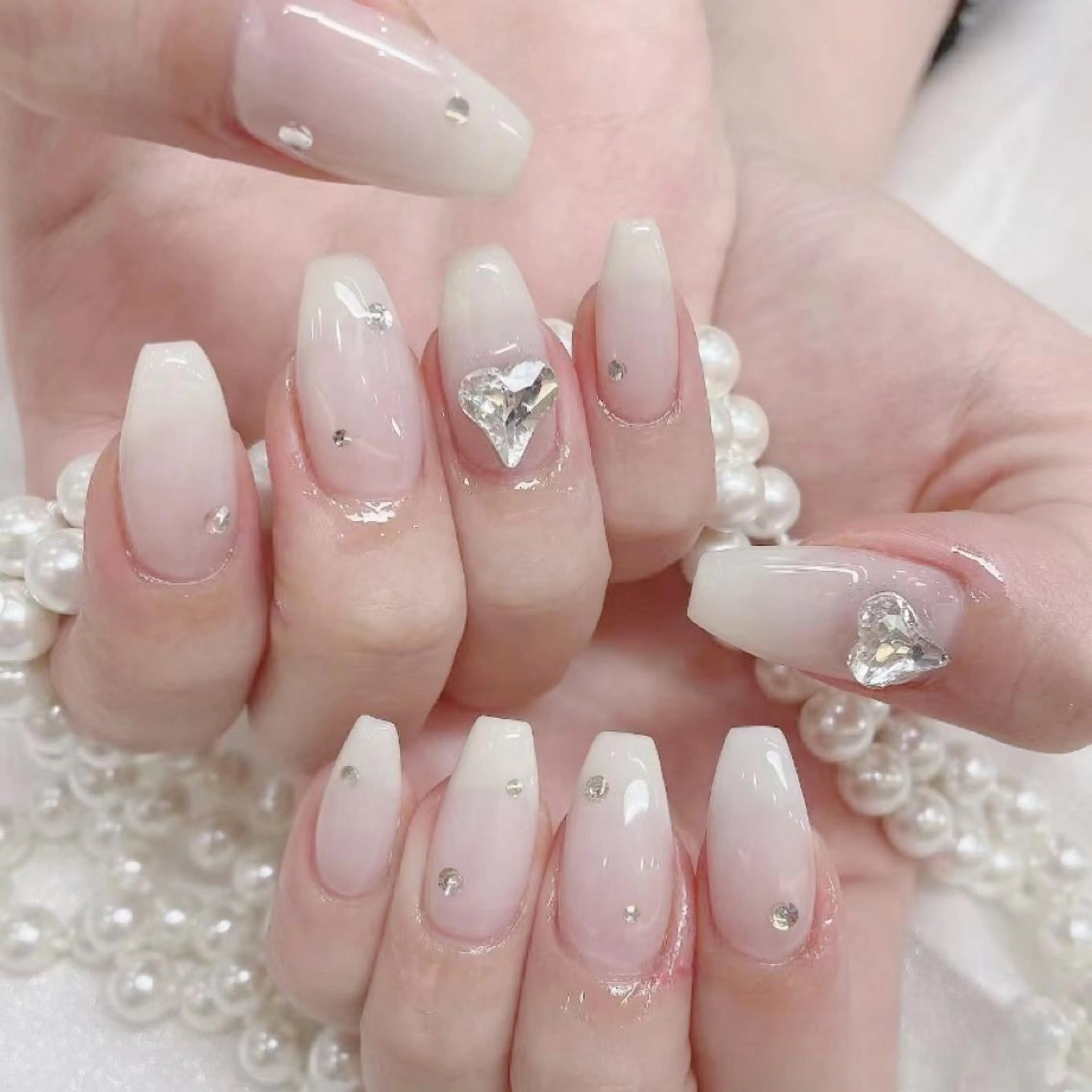 ネイル 持ち込み スカルプネイル Emmi salonのネイルデザイン