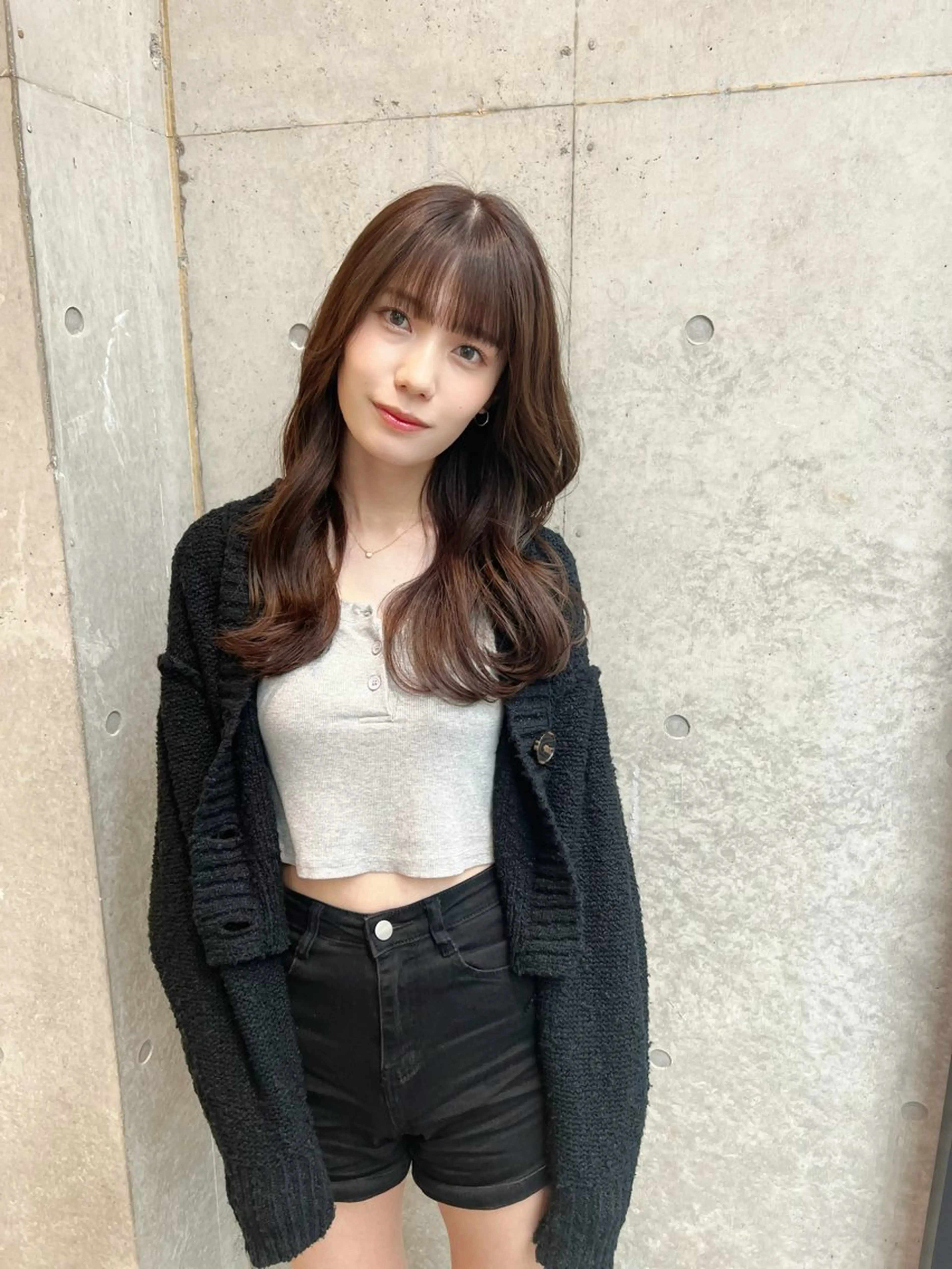 ロング カラー ベージュカラー ブリーチ ブリーチなしカラー オリーブベージュ レイヤーカット カット 誰より丁寧なカット/ 小林輝/レイヤーのヘアスタイル