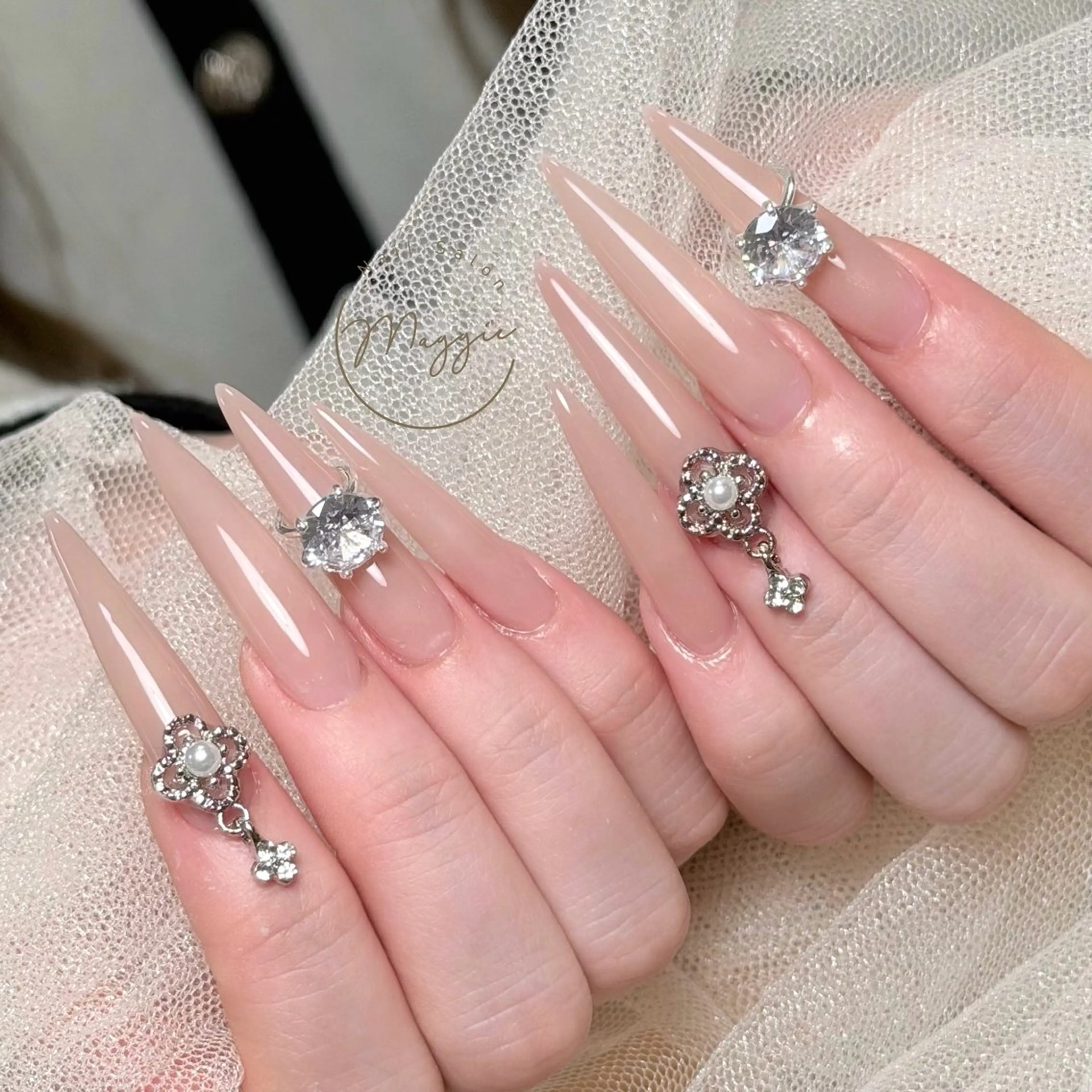 ネイル ハンドネイル Maggie Nail🦩のネイルデザイン