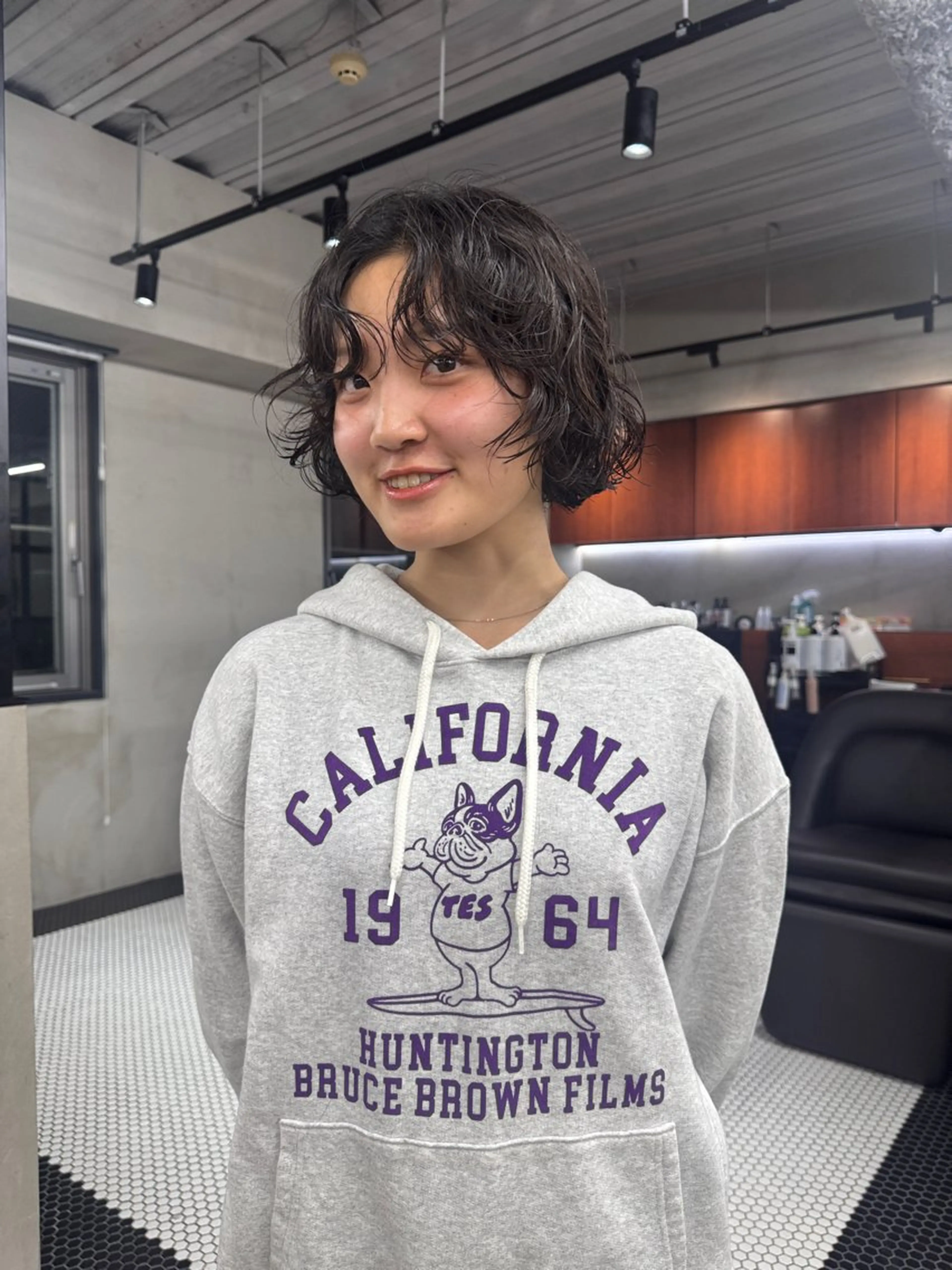 ショート カラー/パーマ/ 鎌田健/渋谷のヘアスタイル