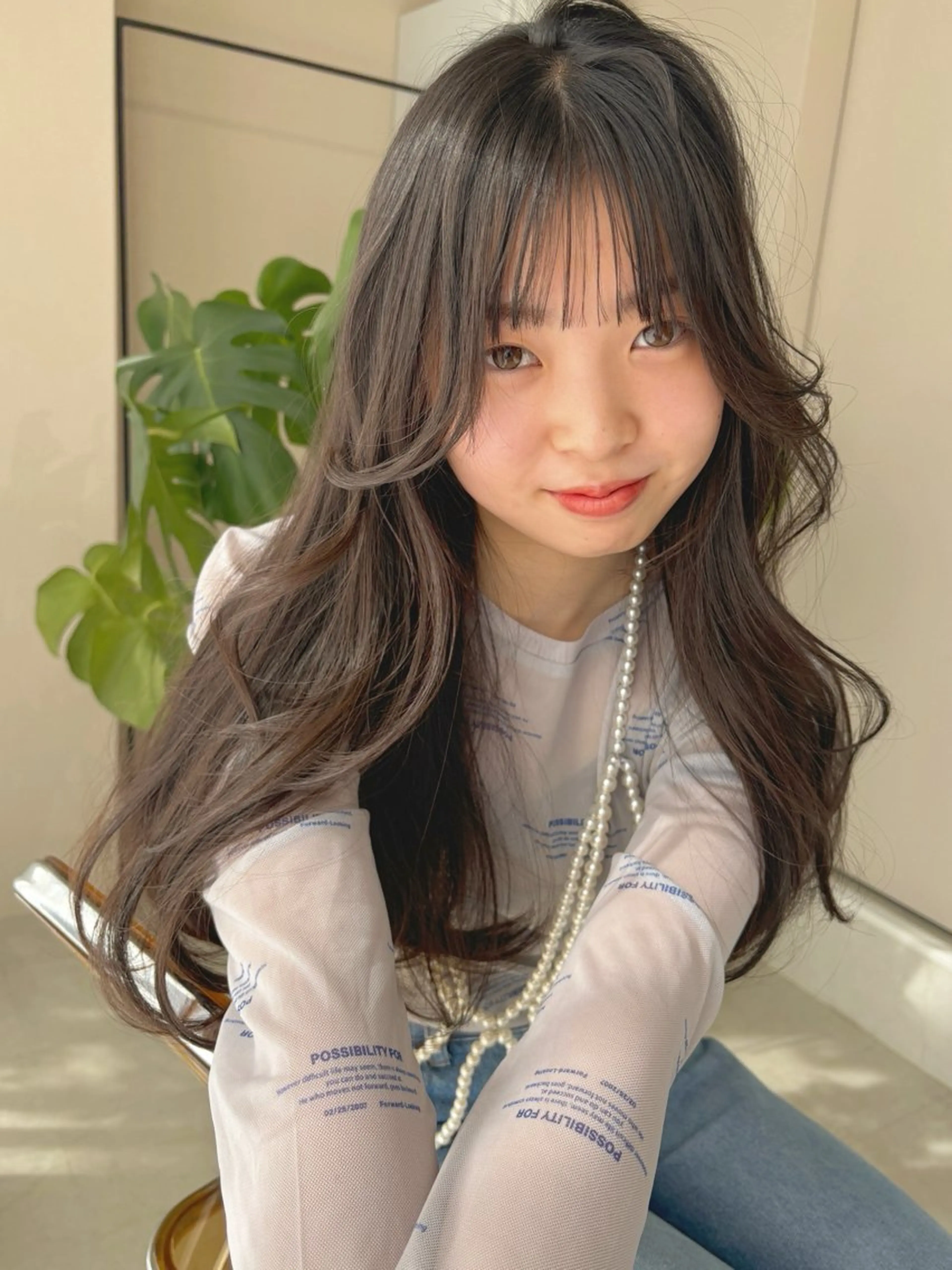 セミロング カラー ヘアアレンジ くびれヘア 顔まわりレイヤー 韓国風ヘア レイヤーカット 🫧umu.🫧韓国 /レイヤー/ハッシュのヘアスタイル