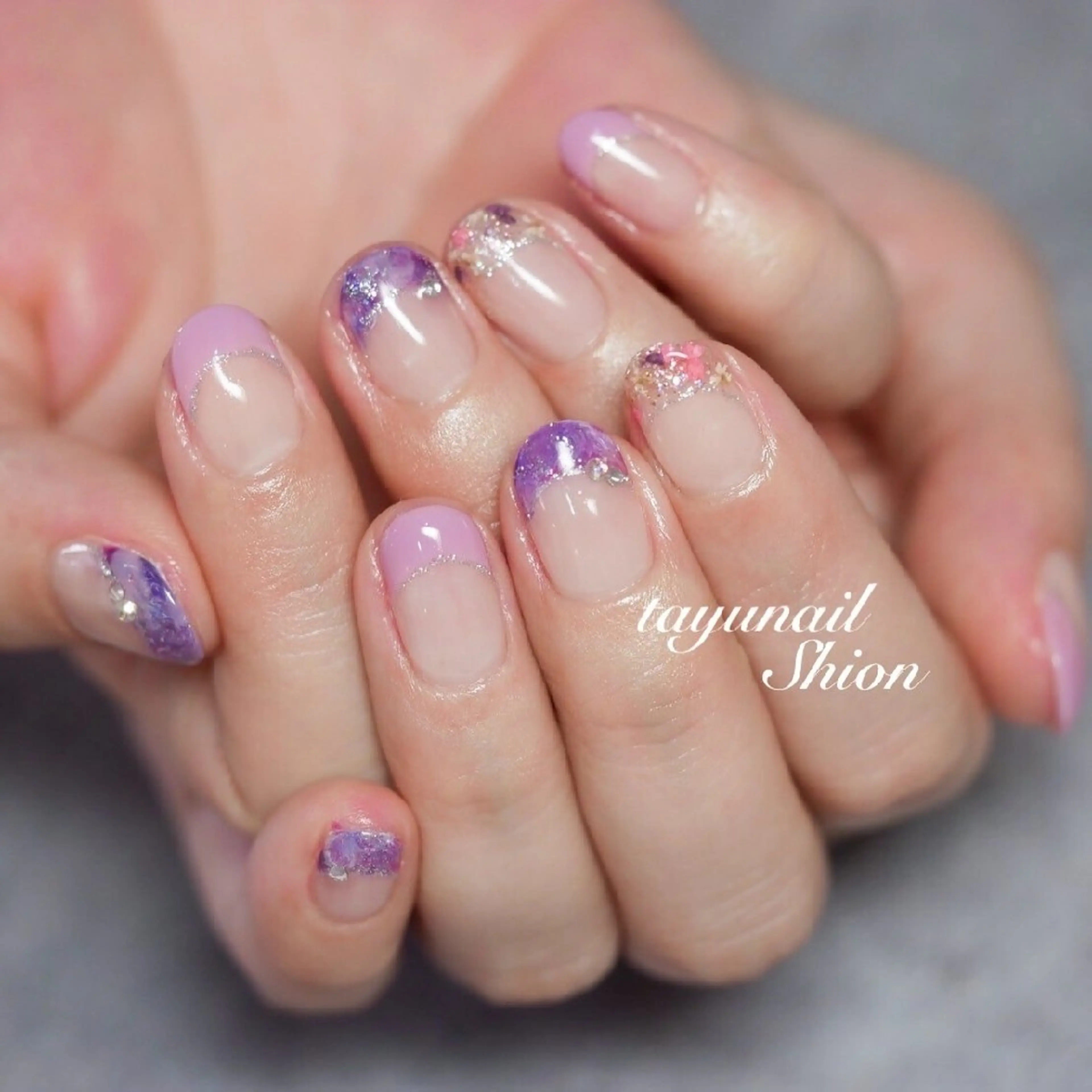 ネイル クリアネイル フレンチネイル ジェルネイル キラキラネイル パラジェル ネイルサロン 【たゆnail】のネイルデザイン