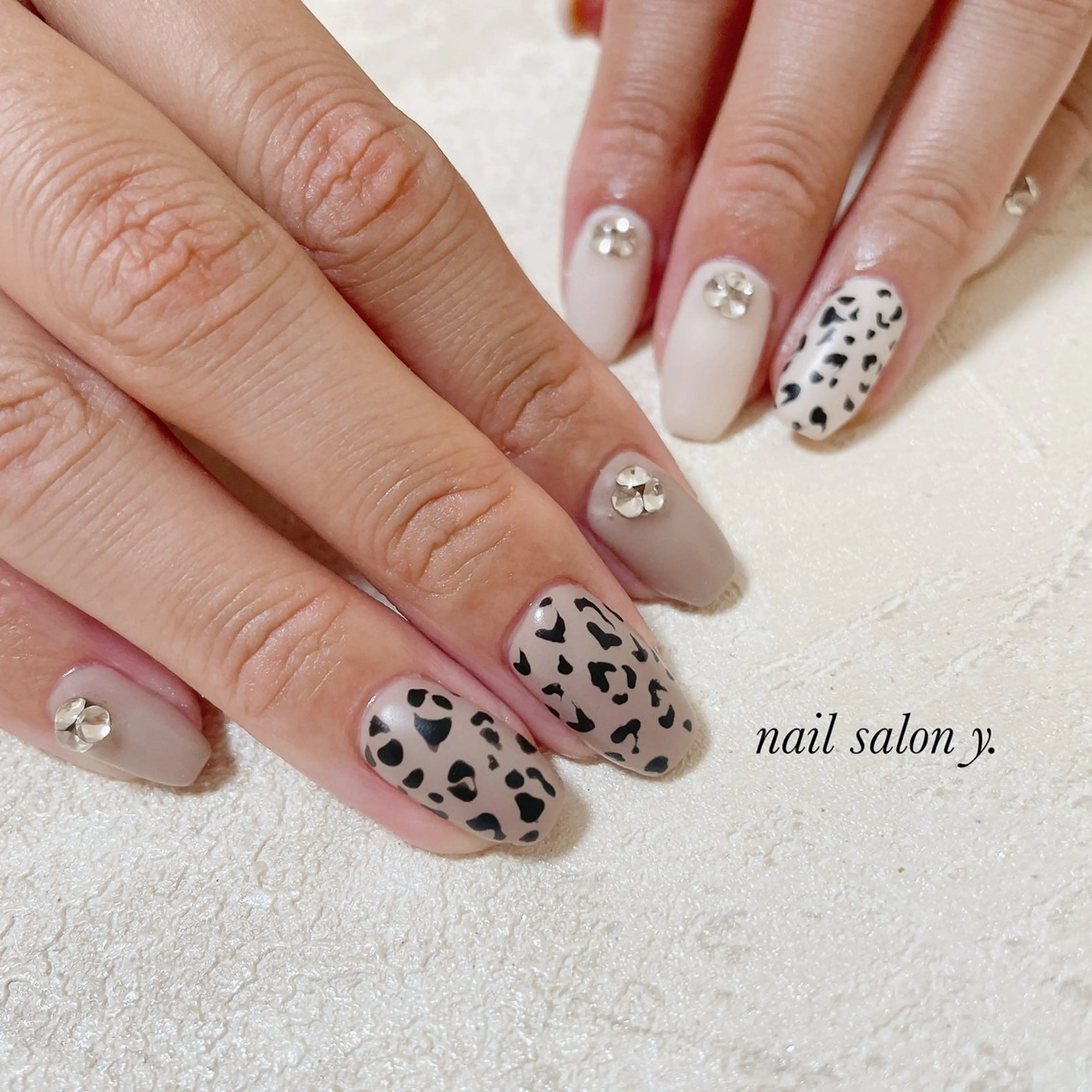 ネイル ハンドネイル nailsalon y.のネイルデザイン