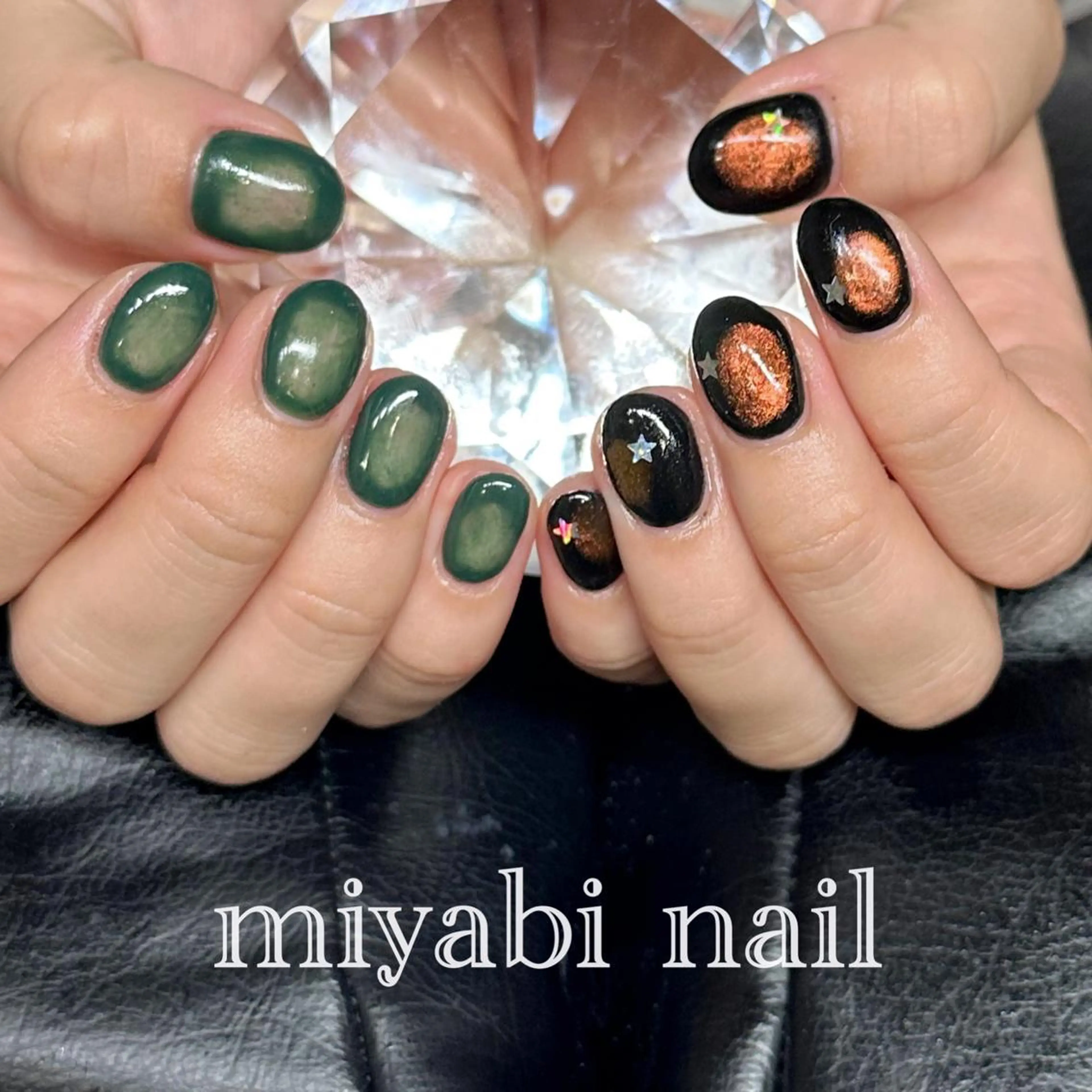 ネイル グラデーション グリーン キラキラネイル マグネットネイル 持ち込み ハンドネイル miyabi nail 桂川駅近くのネイルデザイン