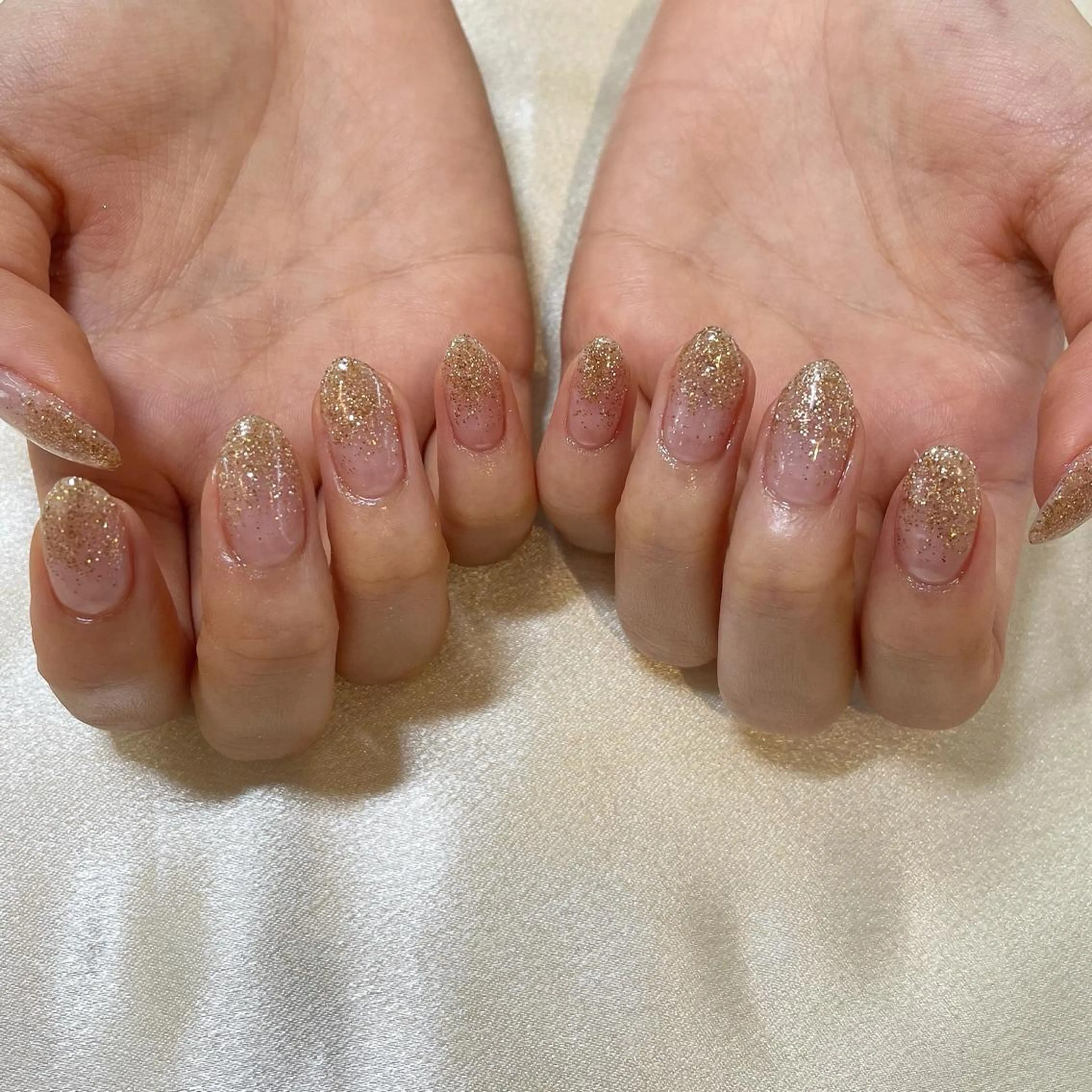 ネイル グラデーション ラメ(グリッター) ラメグラデーション ハンドネイル hocoo ホクのネイルデザイン