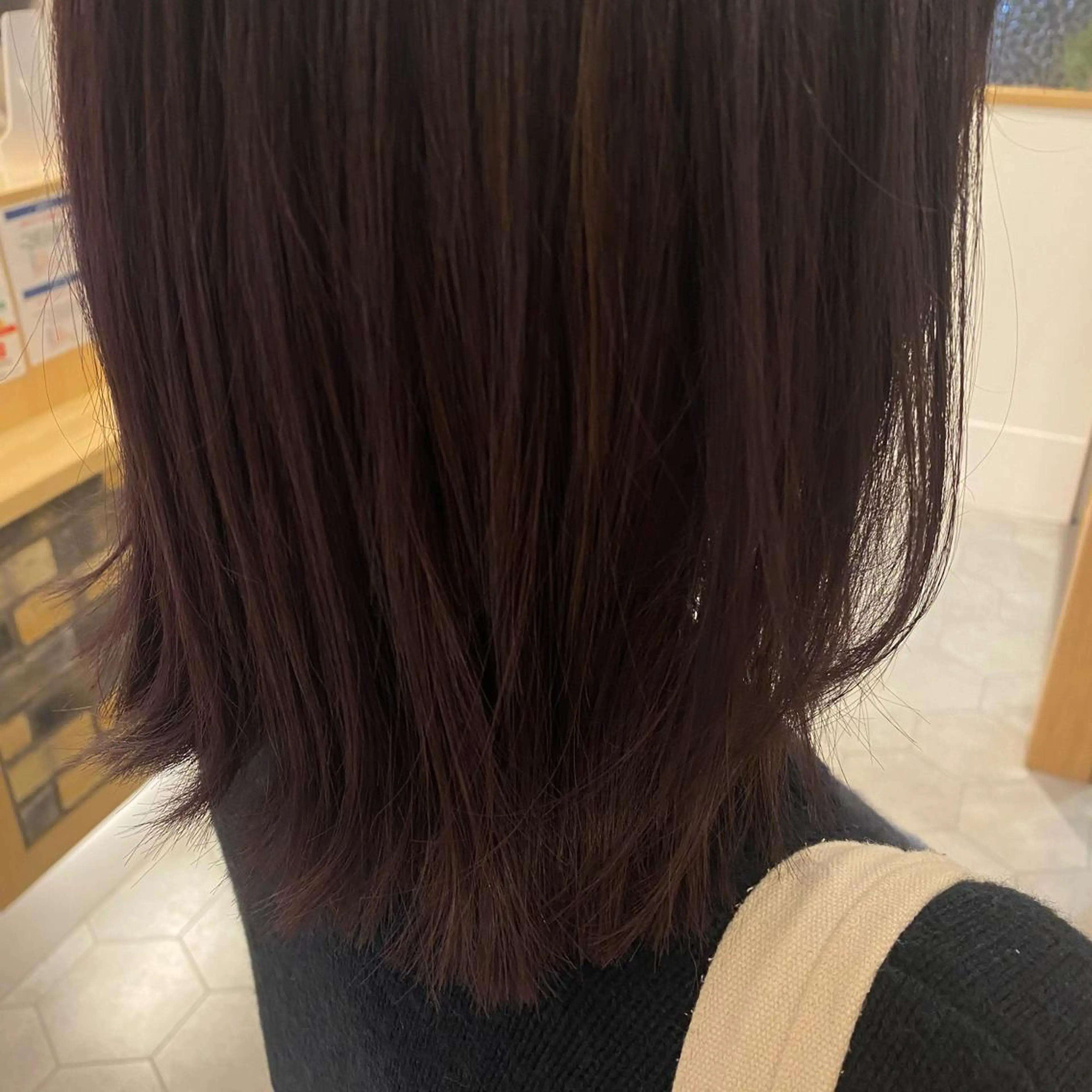 ミディアム しもかわ かほのヘアスタイル