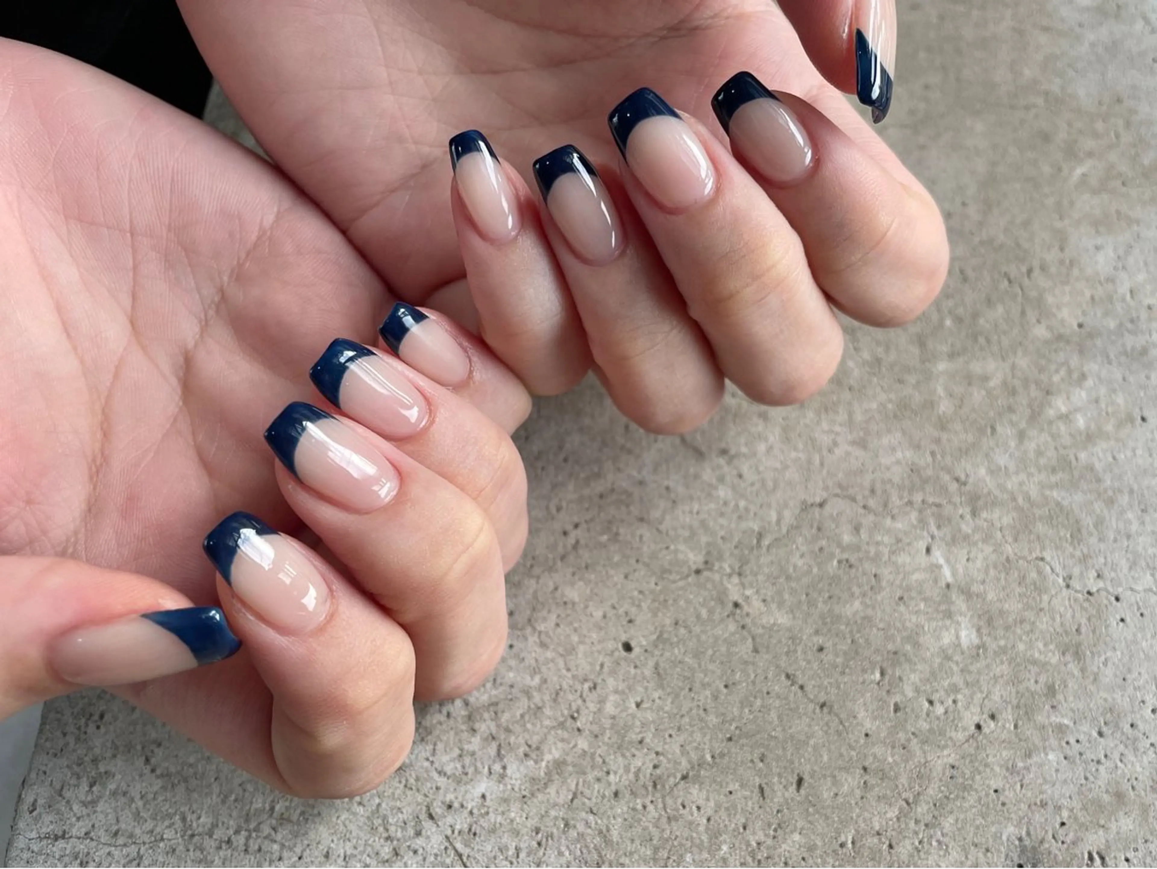 ネイル フレンチネイル グリーン 氷ネイル・うるうるネイル 韓国ネイル マグネットネイル ハンドネイル 園田 ソノダのネイルデザイン