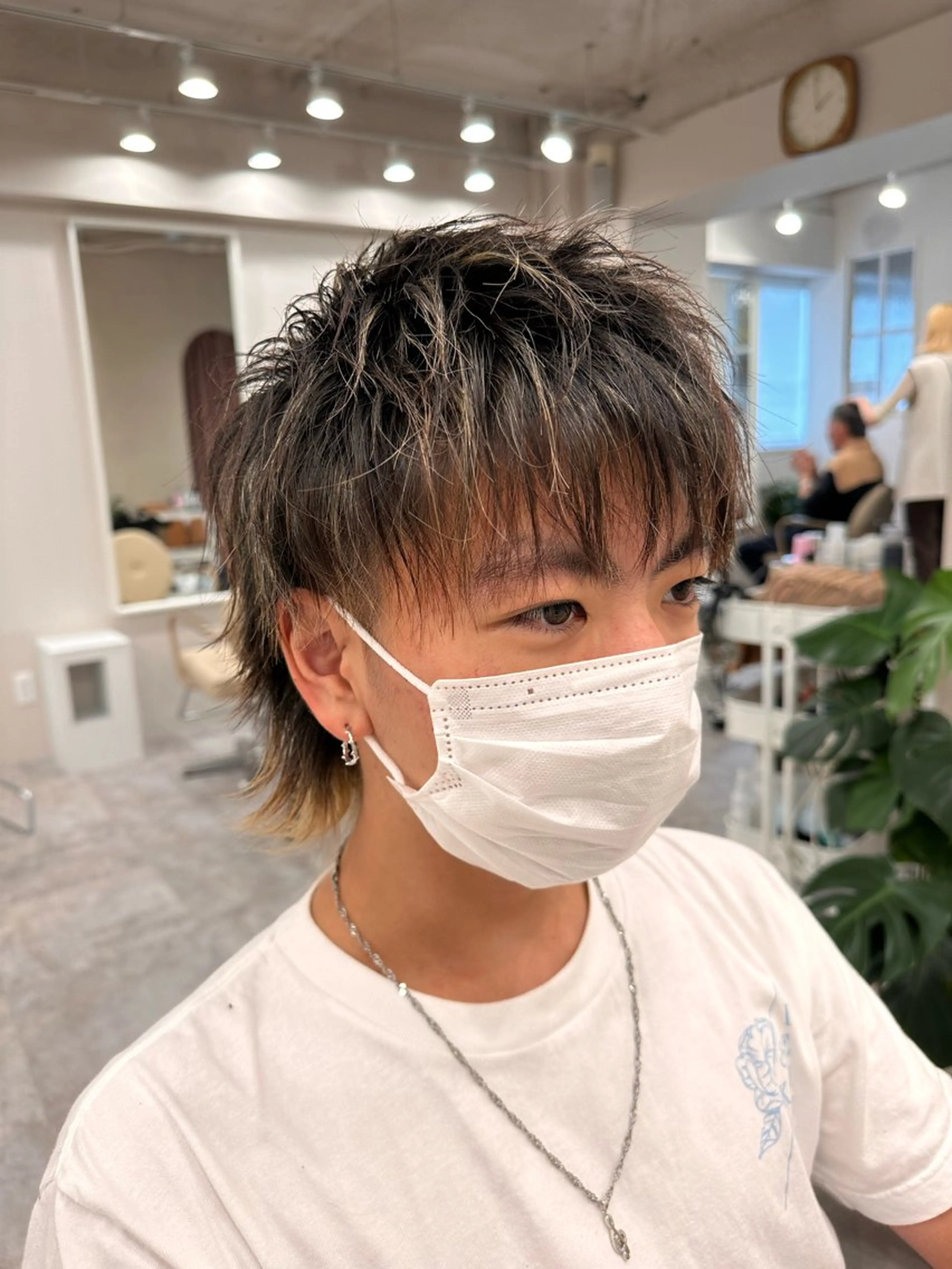 カット ボブ、レイヤー、 ハイトーン、古淵のヘアスタイル