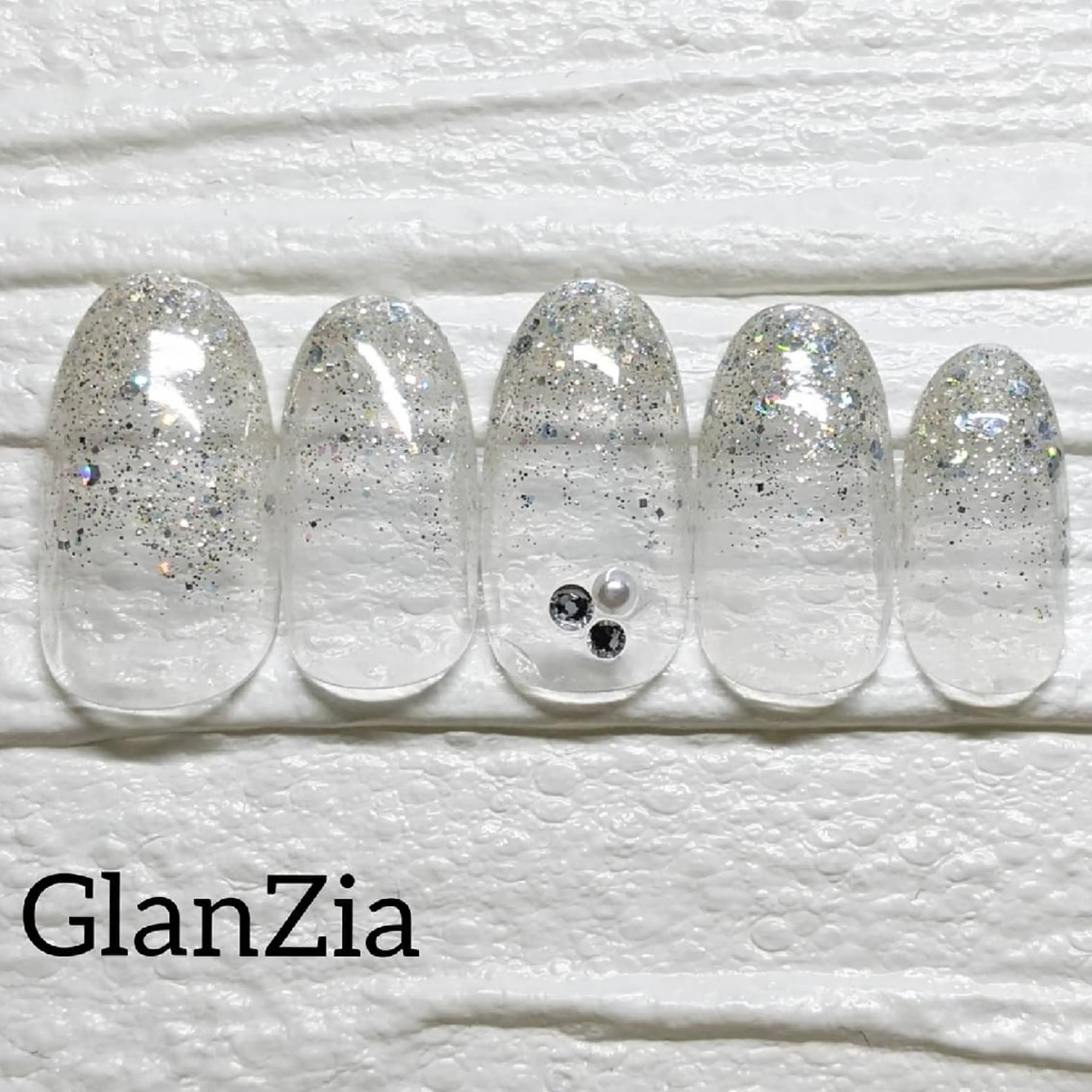 ネイル グラデーション ラメ(グリッター) ラメグラデーション シンプルネイル 南流山 ネイルサロン グランツィア のネイルデザイン