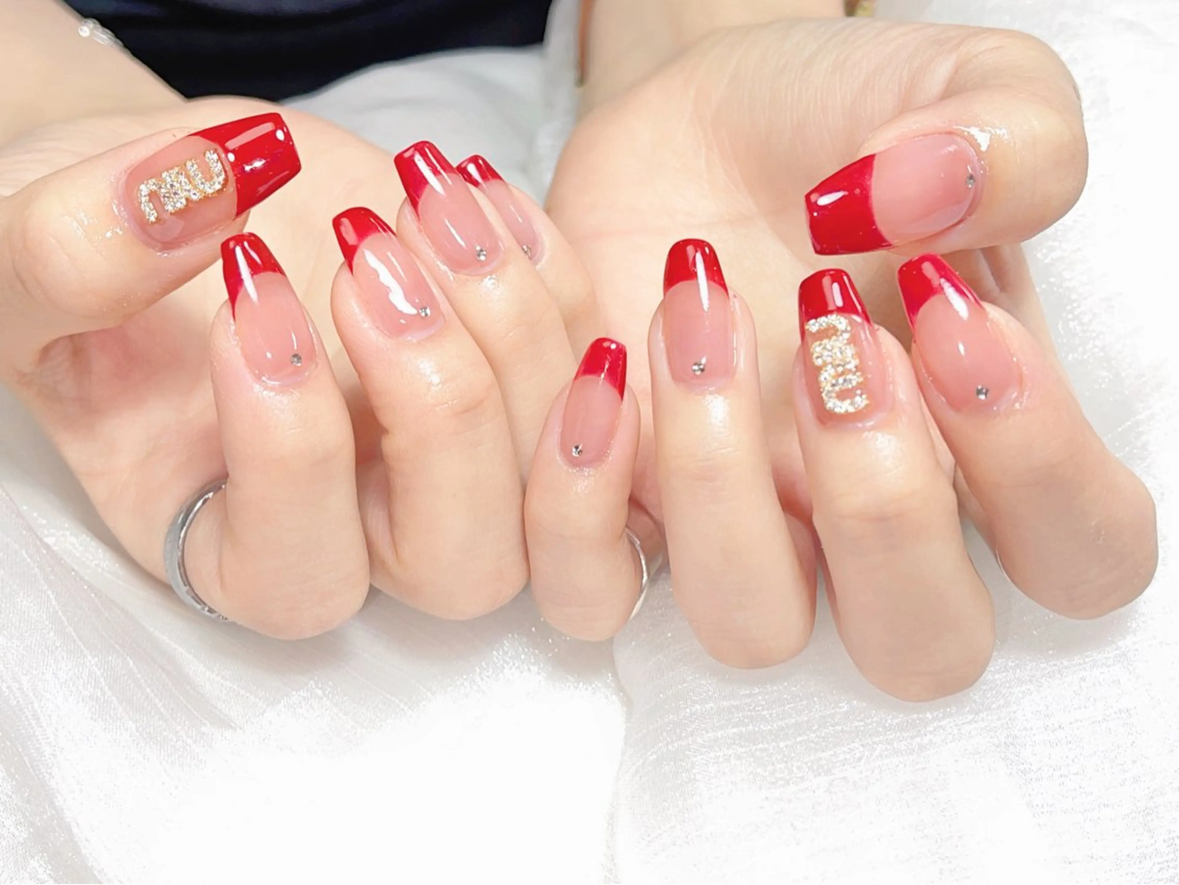 ネイル ハンドネイル 🎀ネイルサロン エクラYUI🎀のネイルデザイン