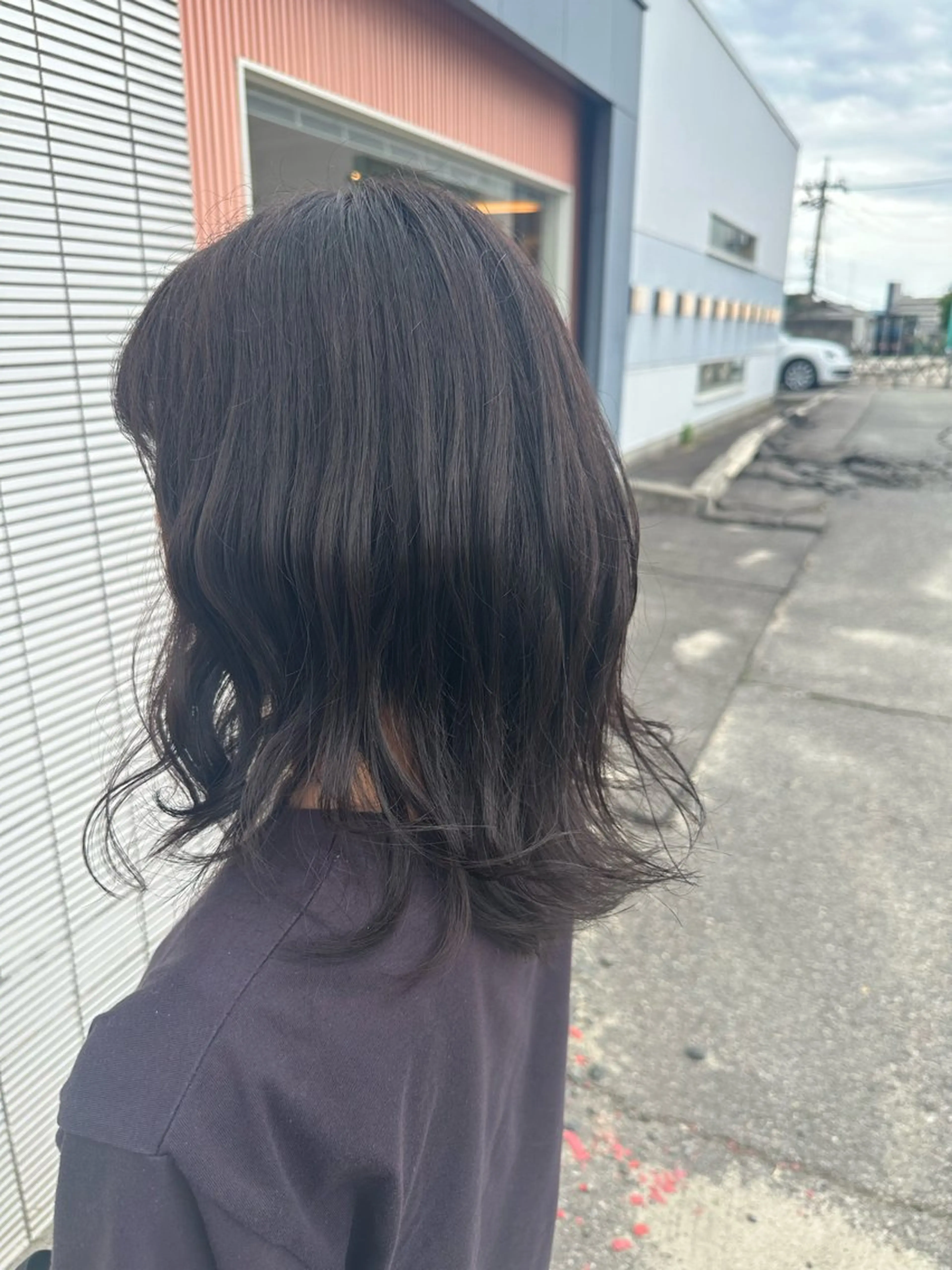 ミディアム カラー 林 萌恵のヘアスタイル