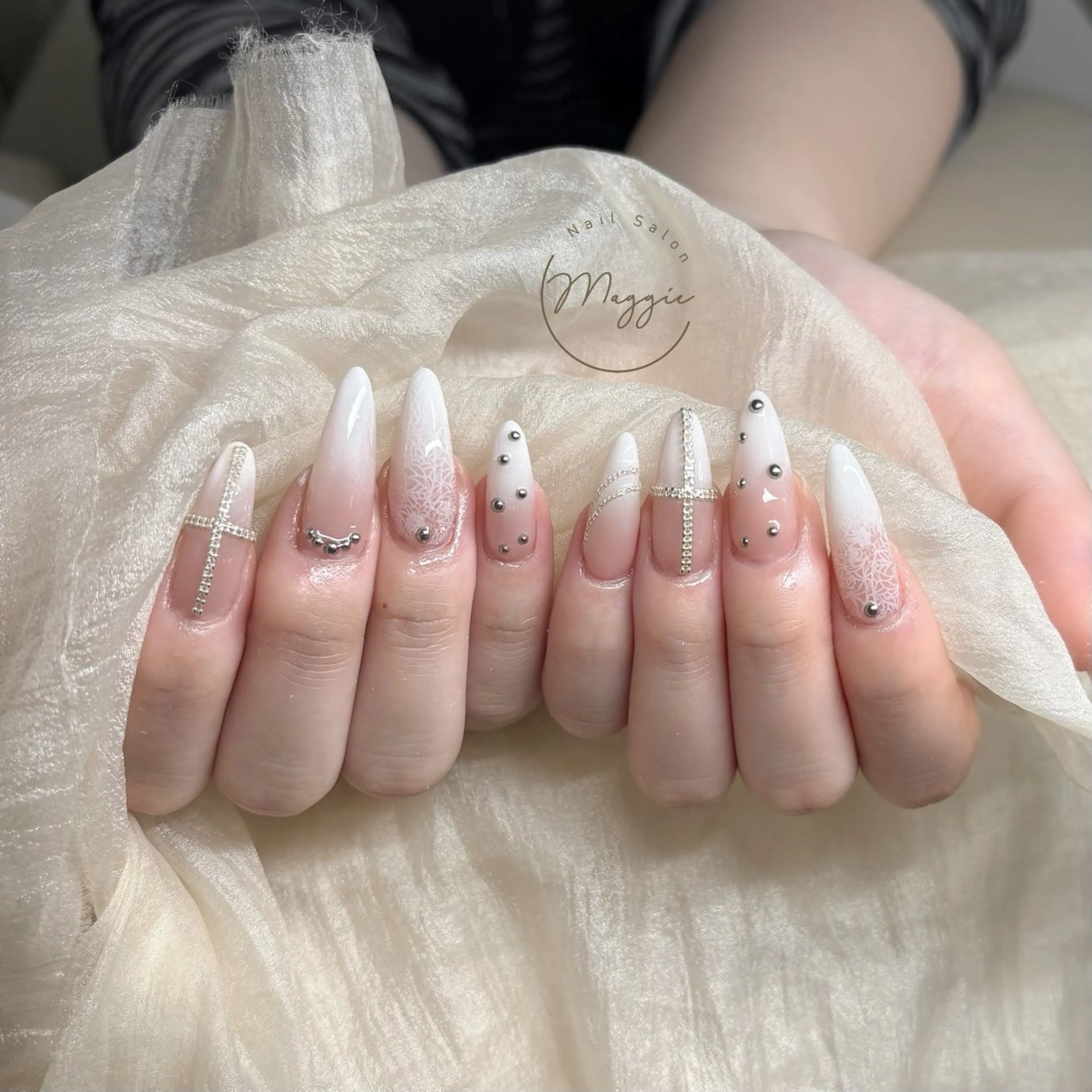 ネイル 持ち込み ハンドネイル Ti miのネイルデザイン