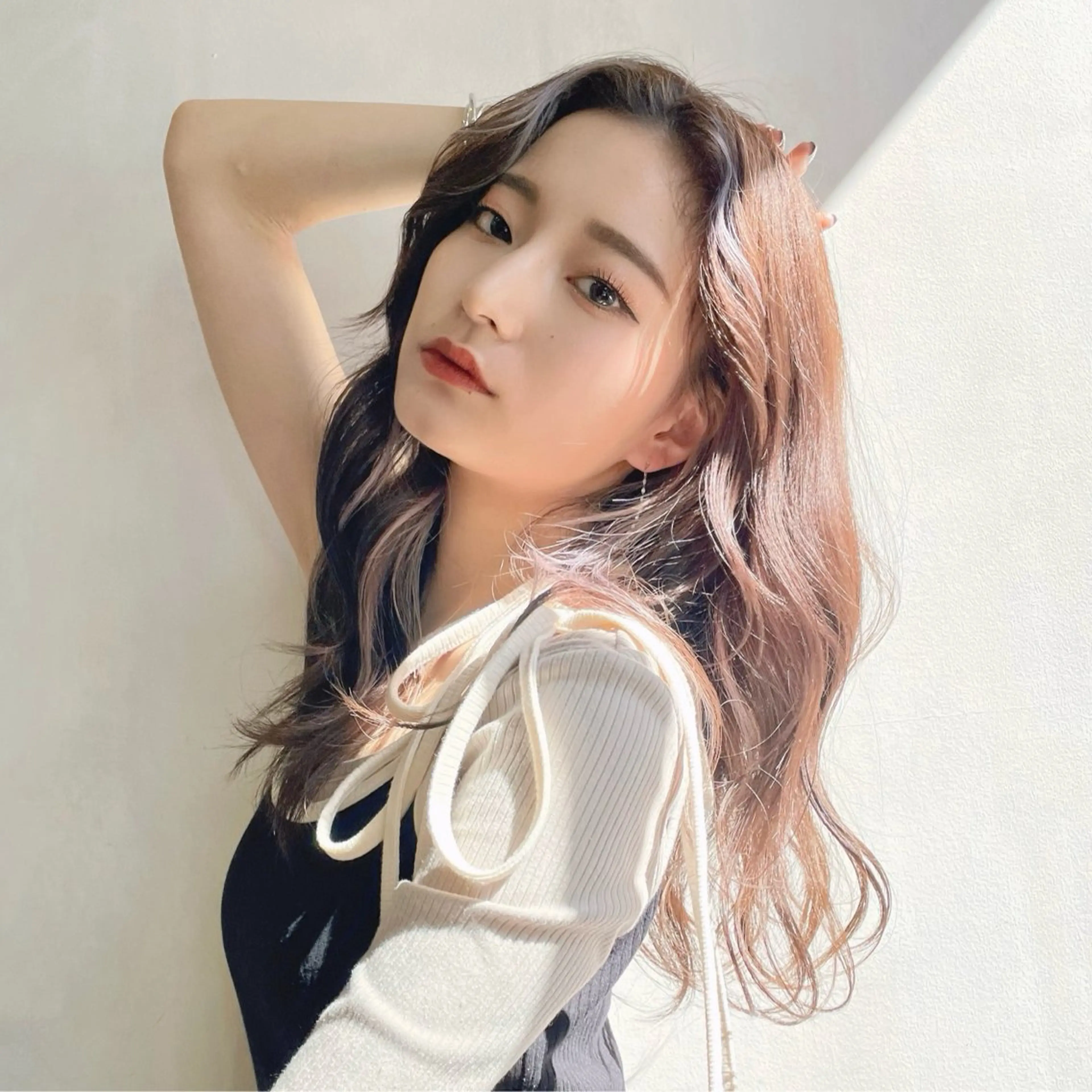 ロング ロングレイヤー くびれヘア 髪質改善 ヨシンモリ 韓国風ヘア 韓国𝐻𝑎𝑖𝑟 🇰🇷🖤ハラのヘアスタイル