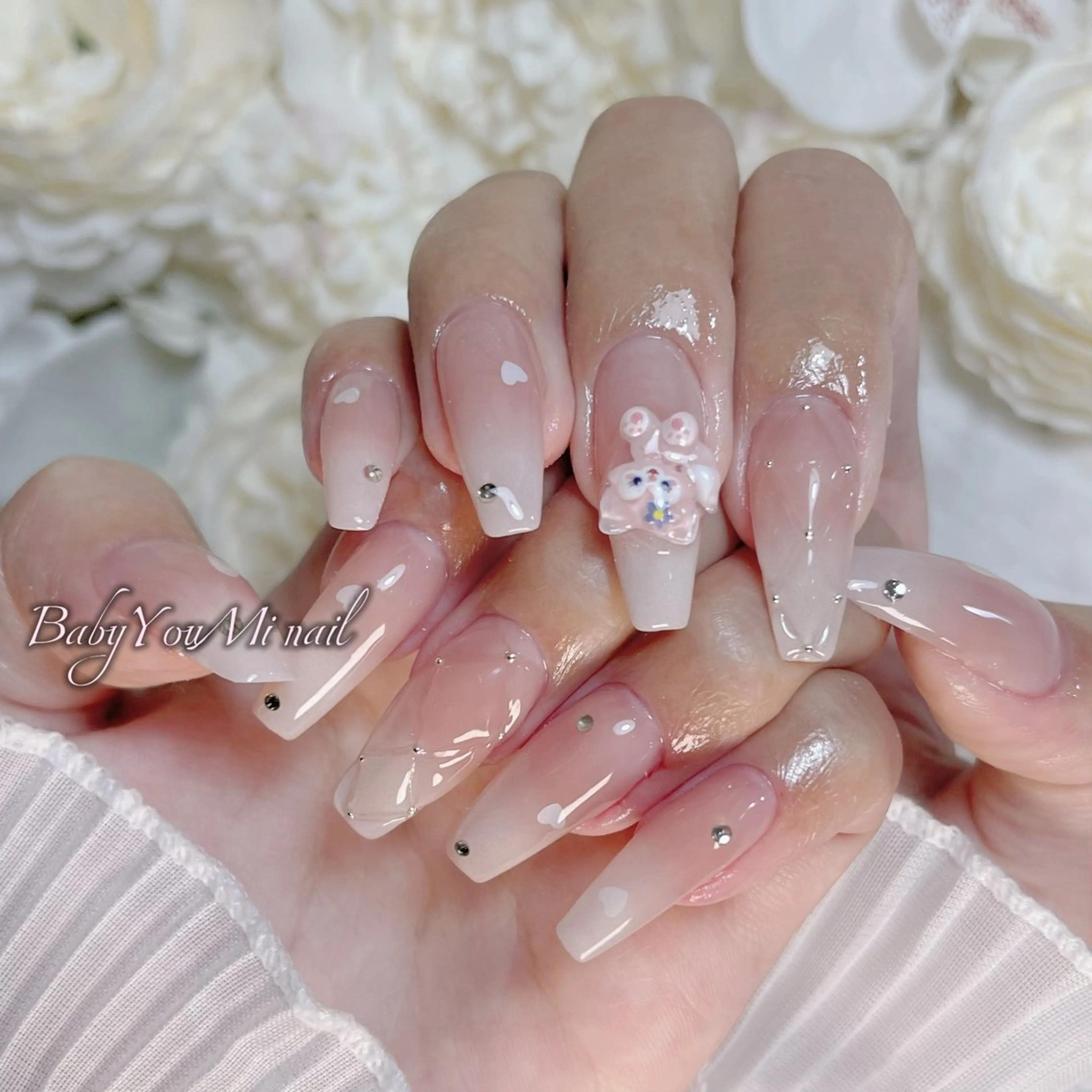 ネイル オーロラネイル 成人式 フットネイル フレンチネイル ジェルネイル ハンドネイル Oomiya 服部のネイルデザイン