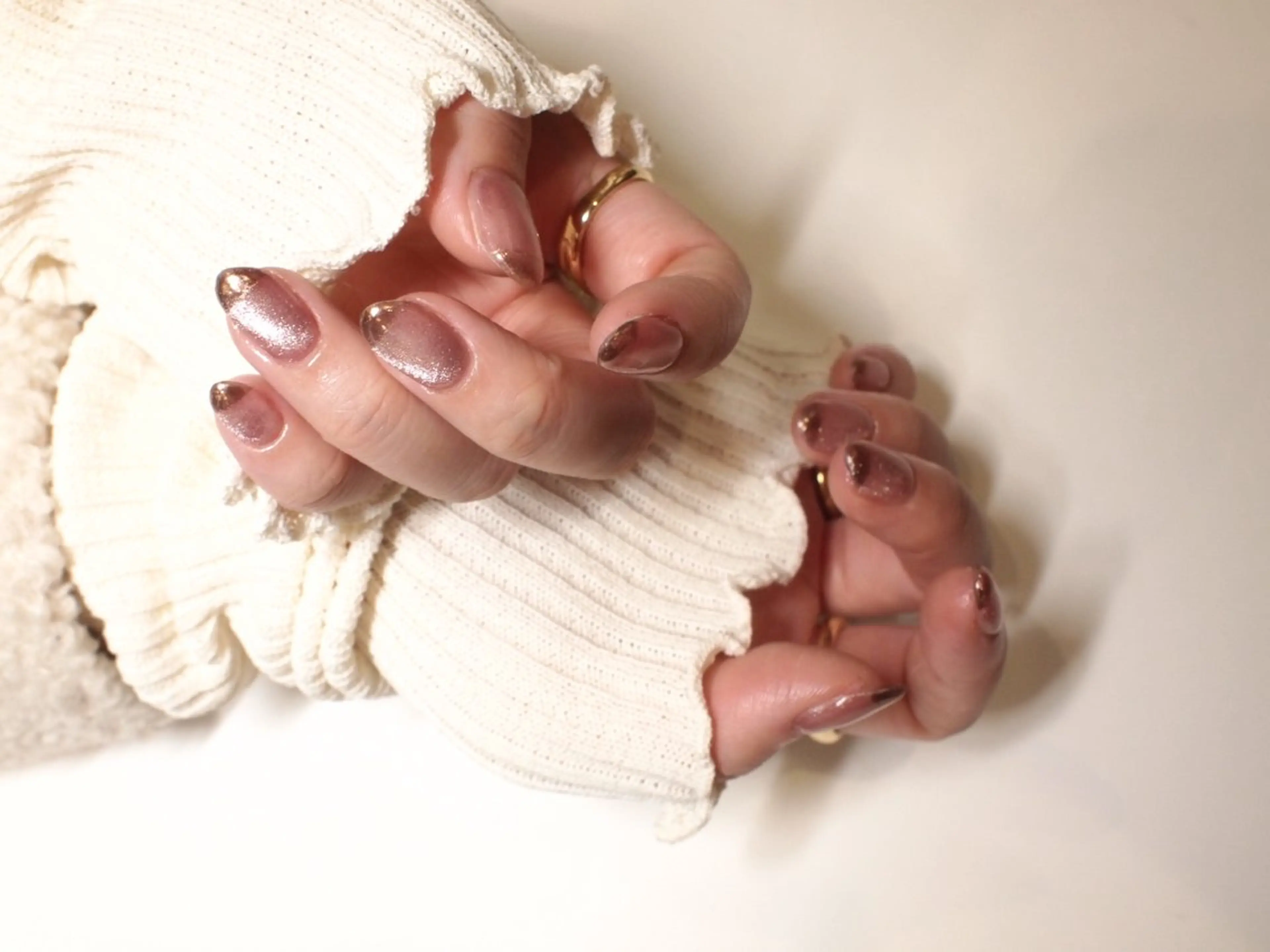 ネイル フレンチネイル マグネットネイル ミラーネイル 【ＯＲＧＡＮ】 nailのネイルデザイン