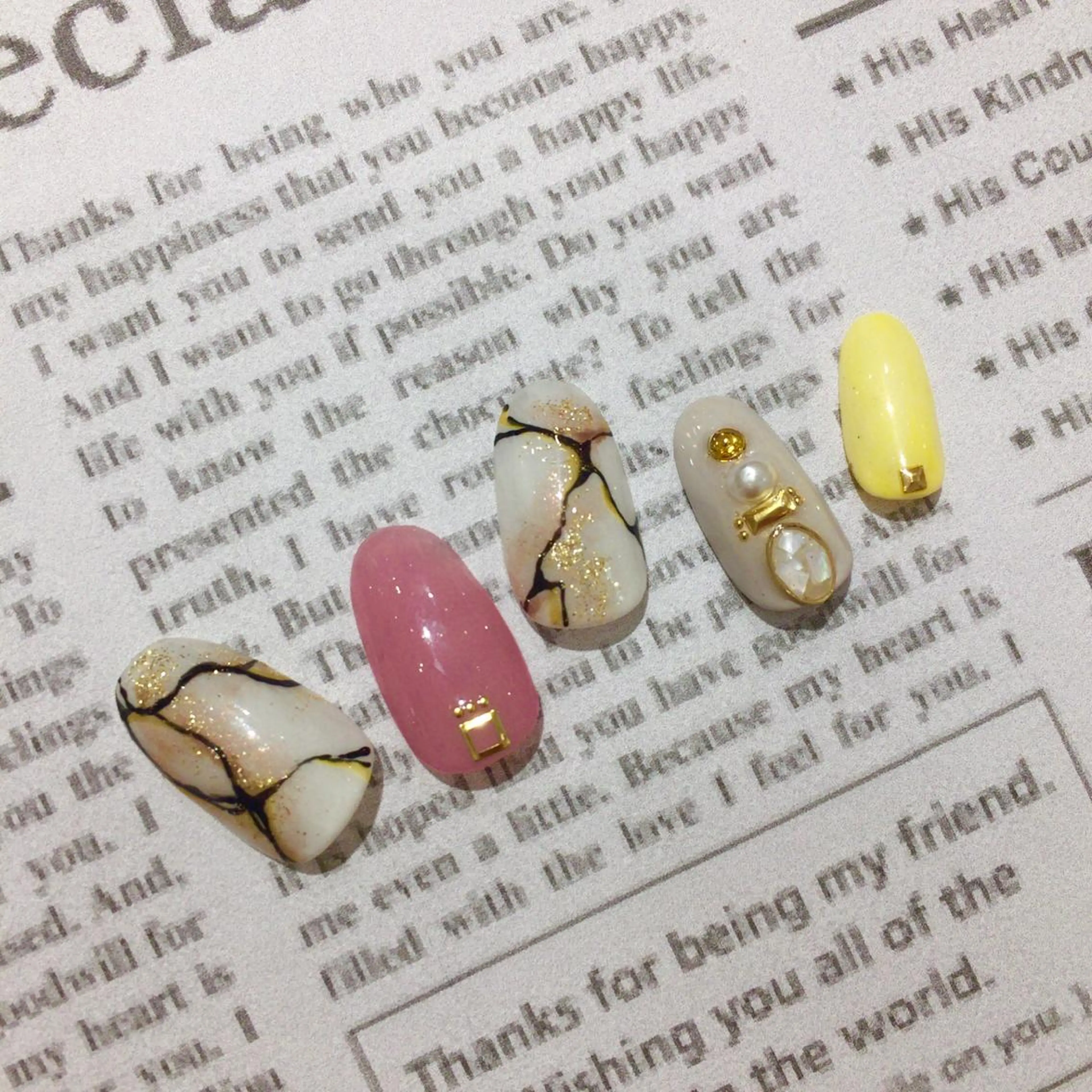 ネイル Charme. NOBUKOのネイルデザイン