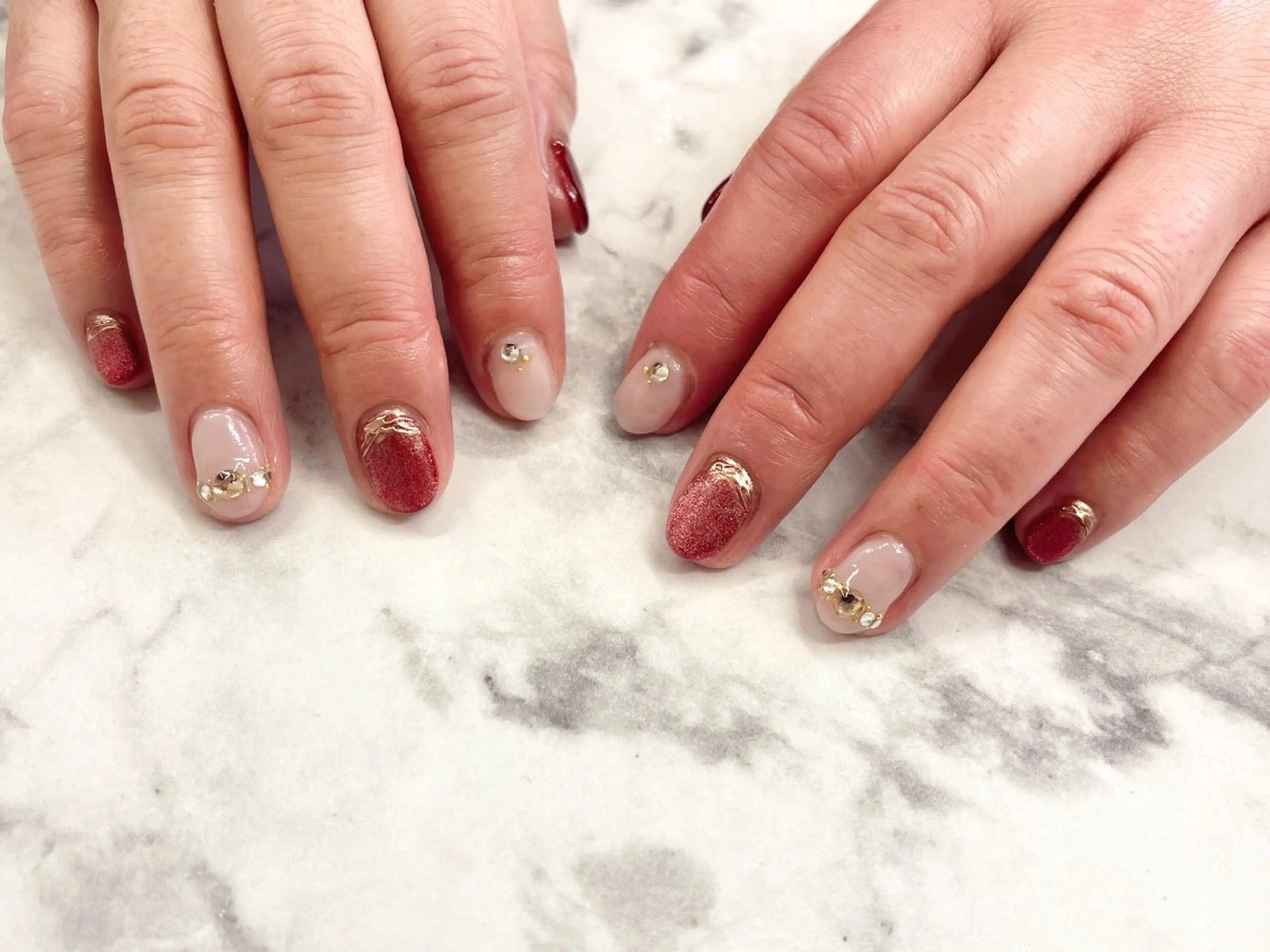 ネイル ハンドネイル ハンドケア Regene ARAKIのネイルデザイン