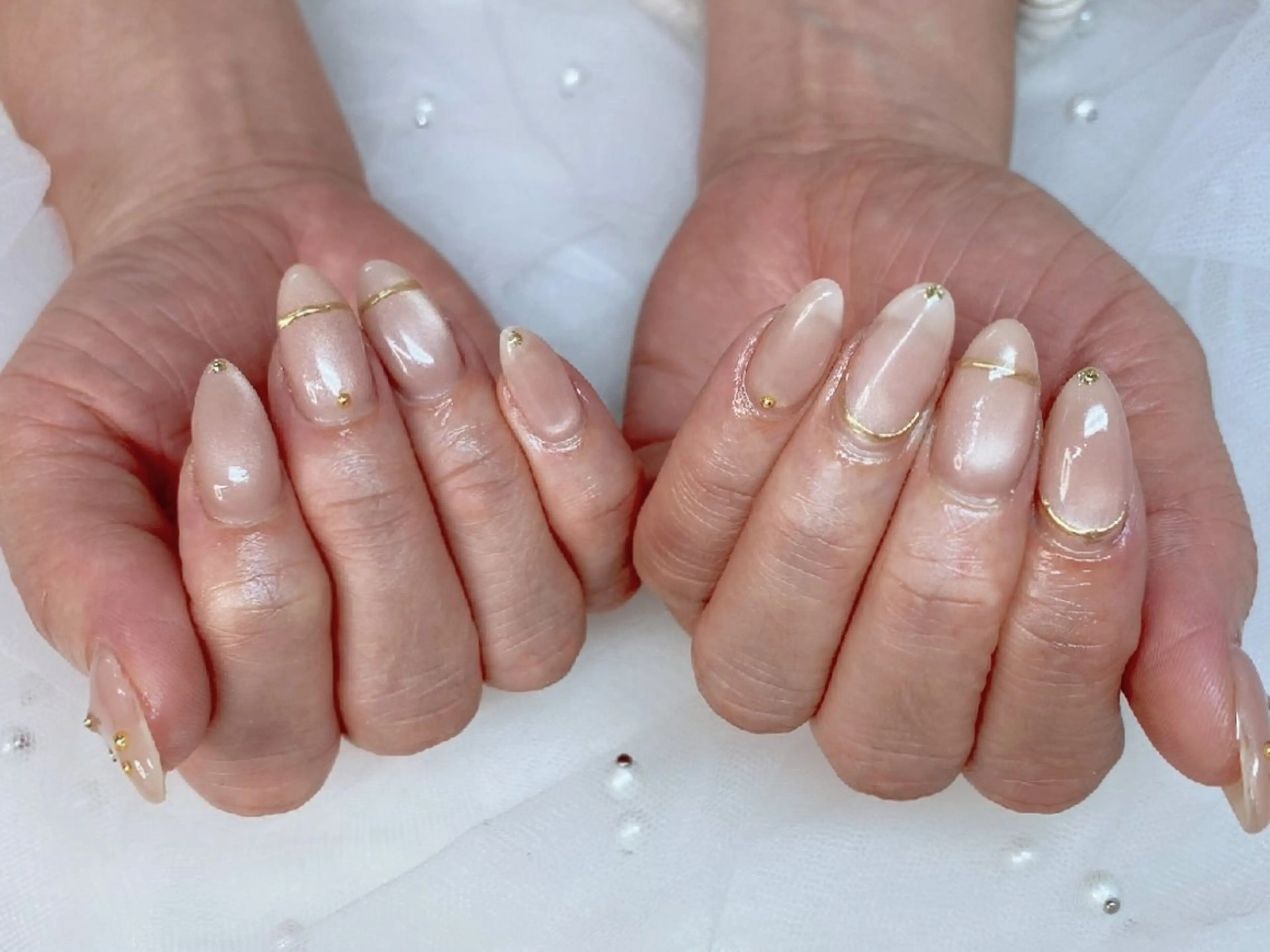 ネイル シンプルネイル ハンドネイル ハンドケア 心斎橋Salon Epokkuのネイルデザイン