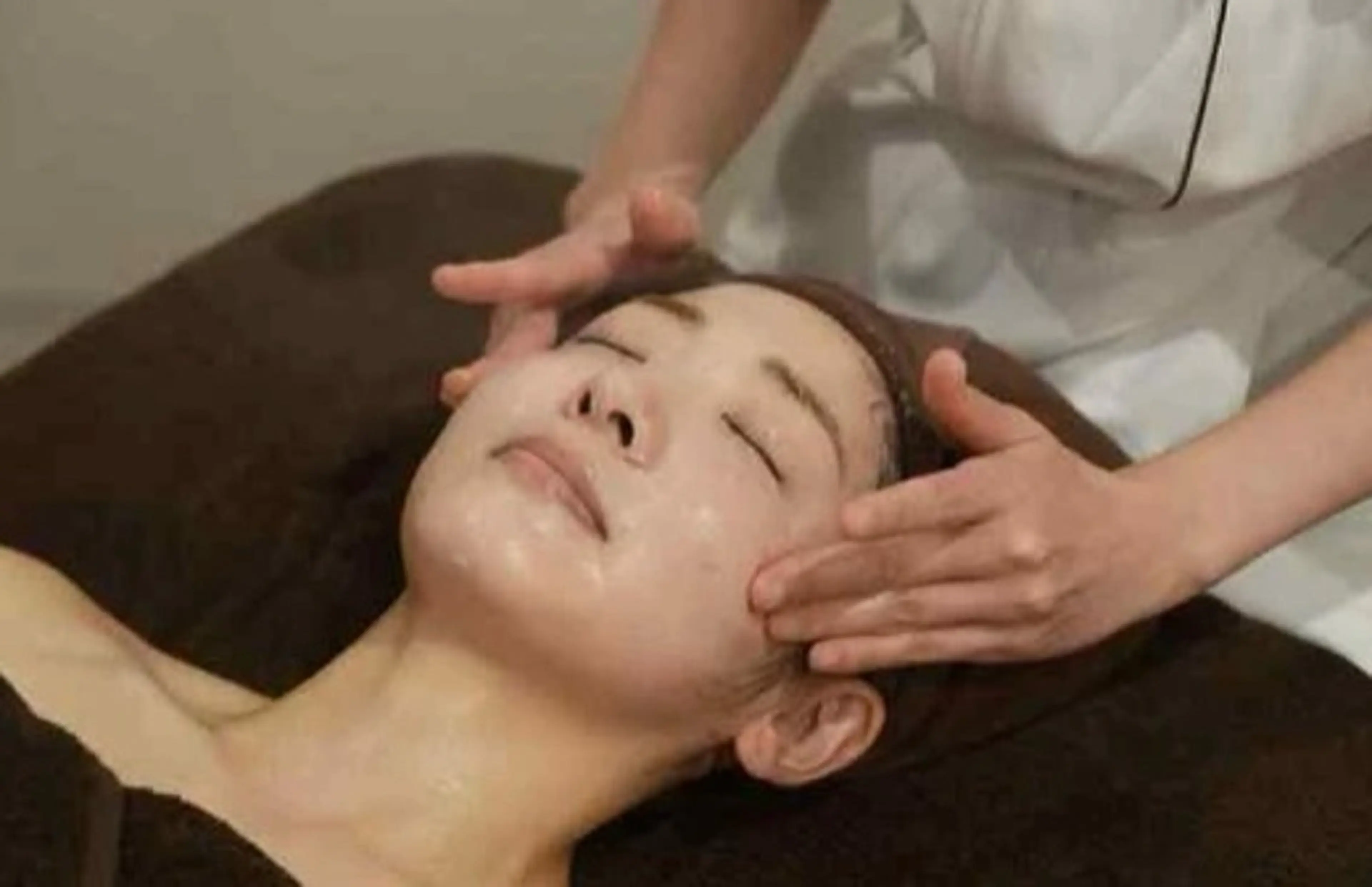 【初回限定価格】くすみリセット✨うるツヤ肌フェイシャルの写真