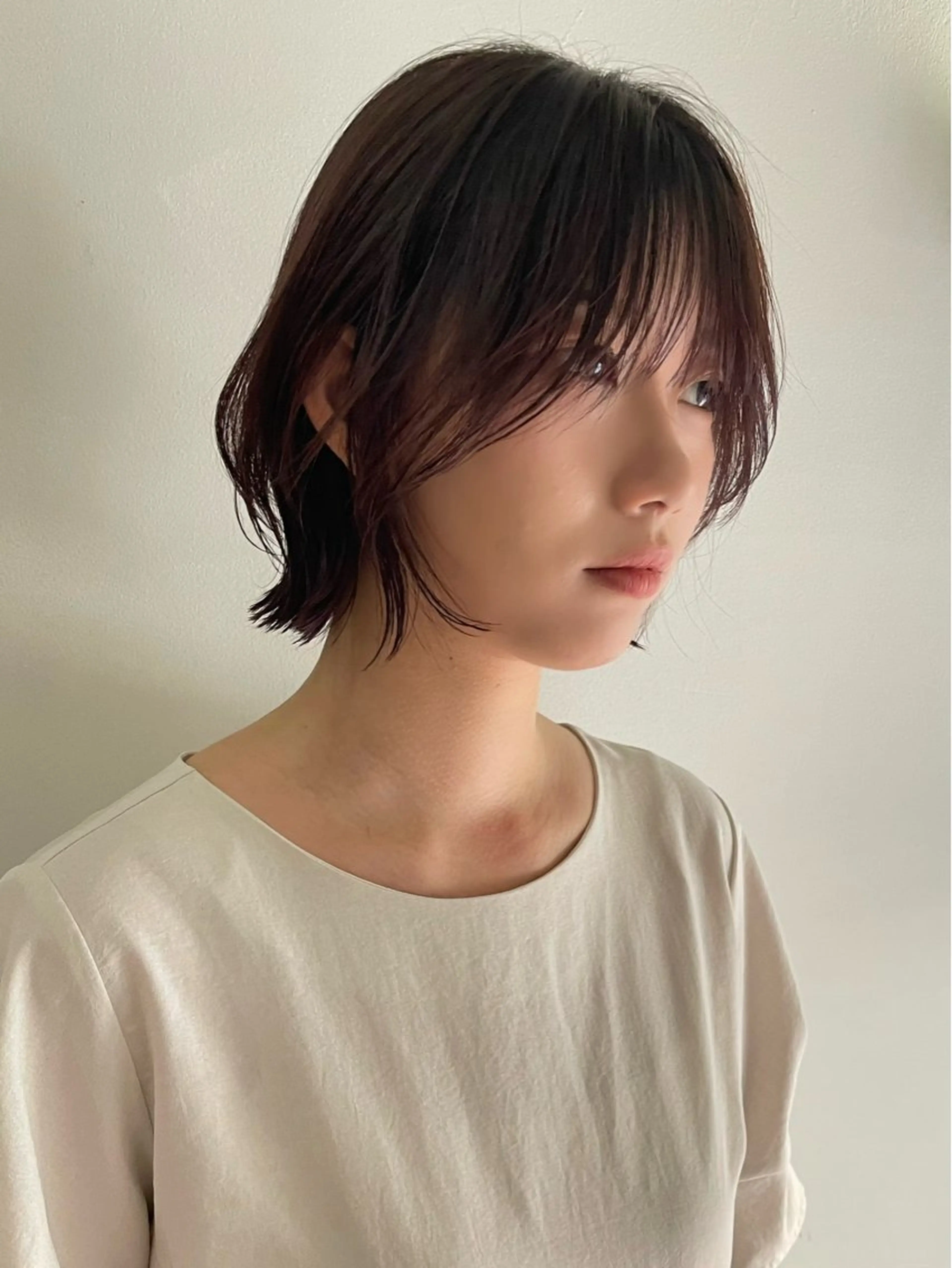 ショート ミルクティーベージュ /ボブ/あげは🎀のヘアスタイル