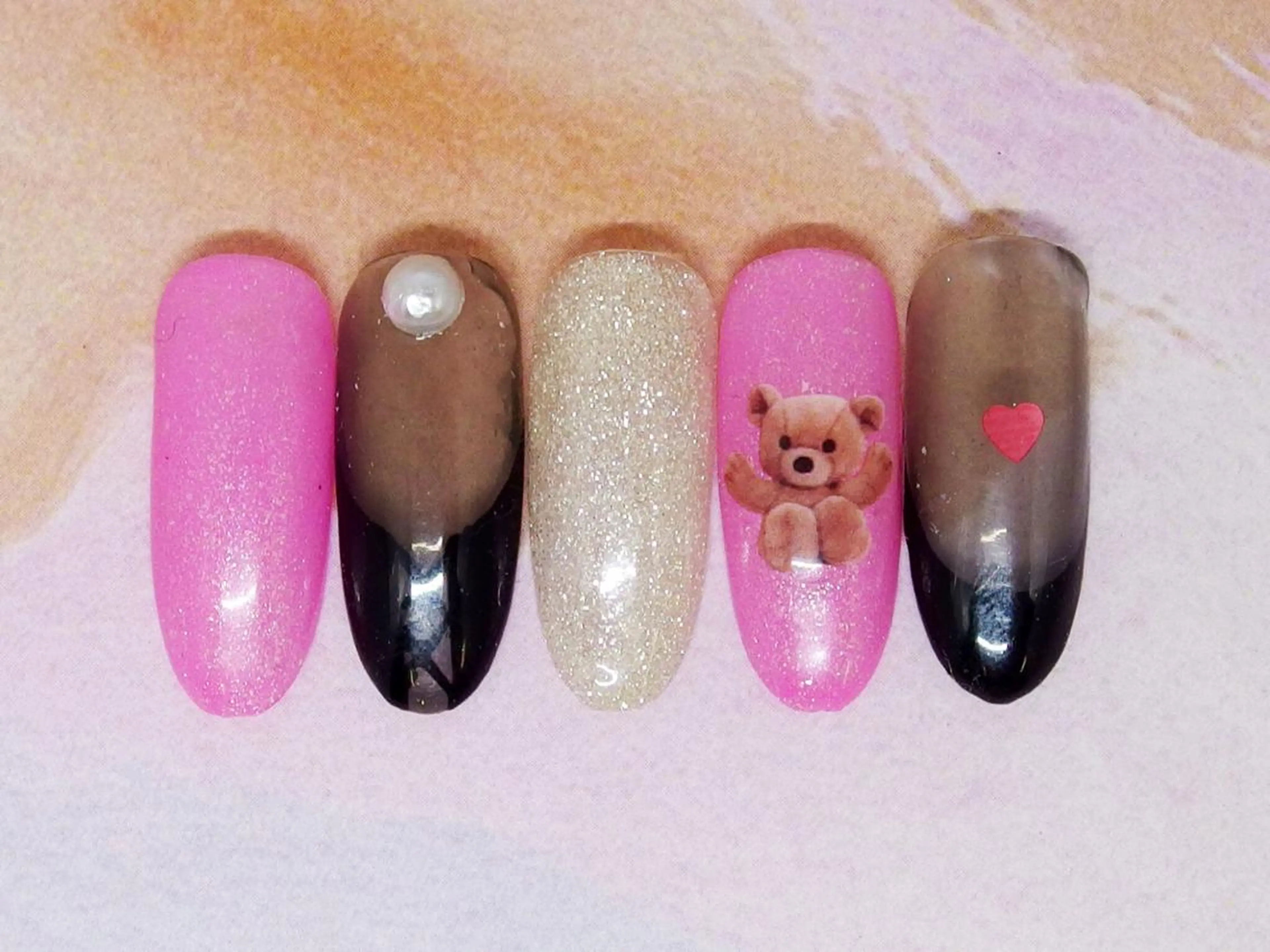 ネイル ティーエヌ 金山駅東口店のネイルデザイン