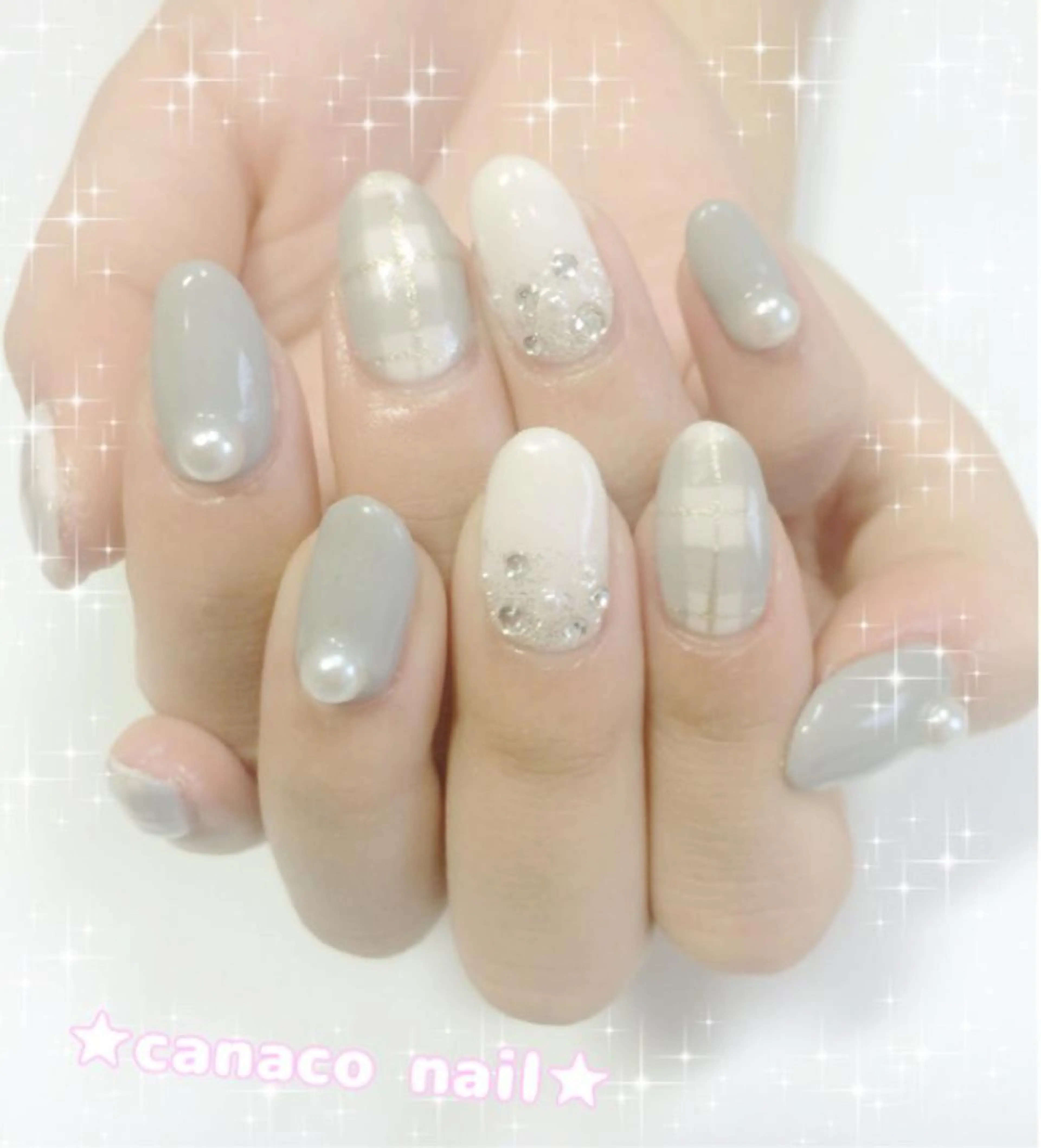 ネイル アートネイル ジェルネイル パラジェル ストーンネイル ハンドネイル ハンドケア Felice所属・ベテランネイル cnc  nailのネイルデザイン