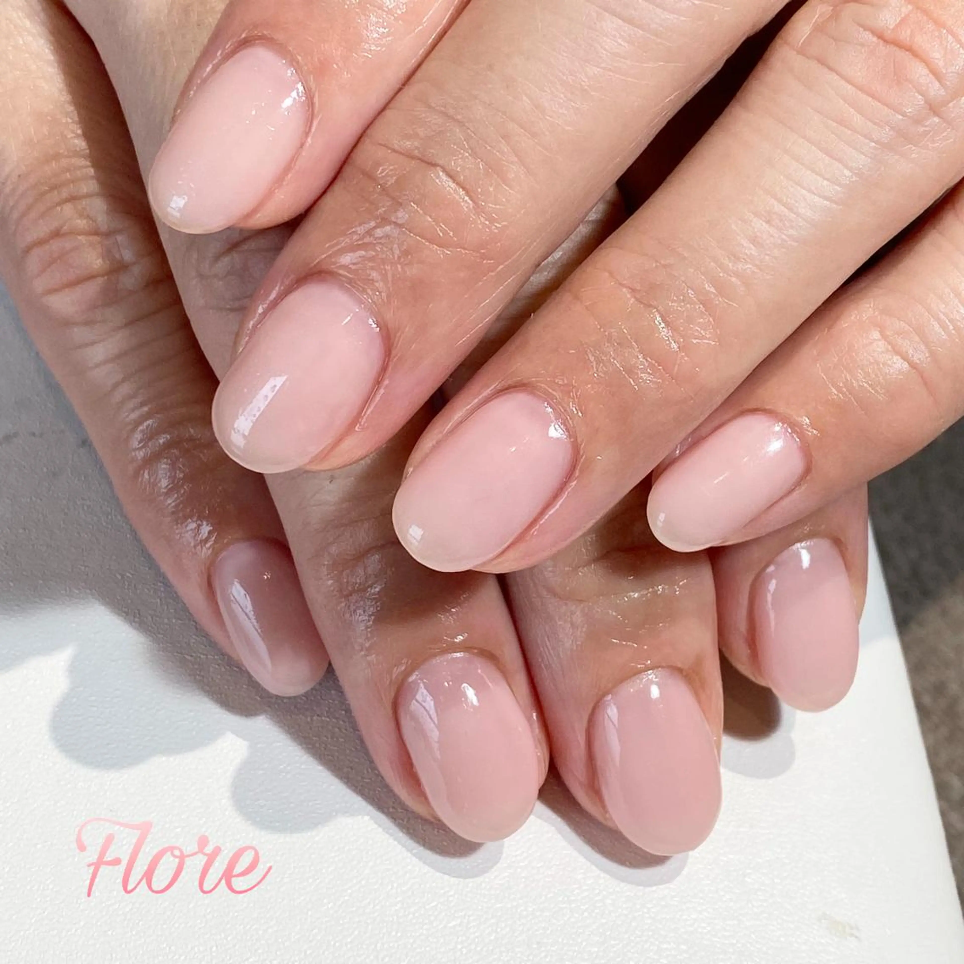 ネイル Flore (フロール)の眉毛・アイブロウイメージ