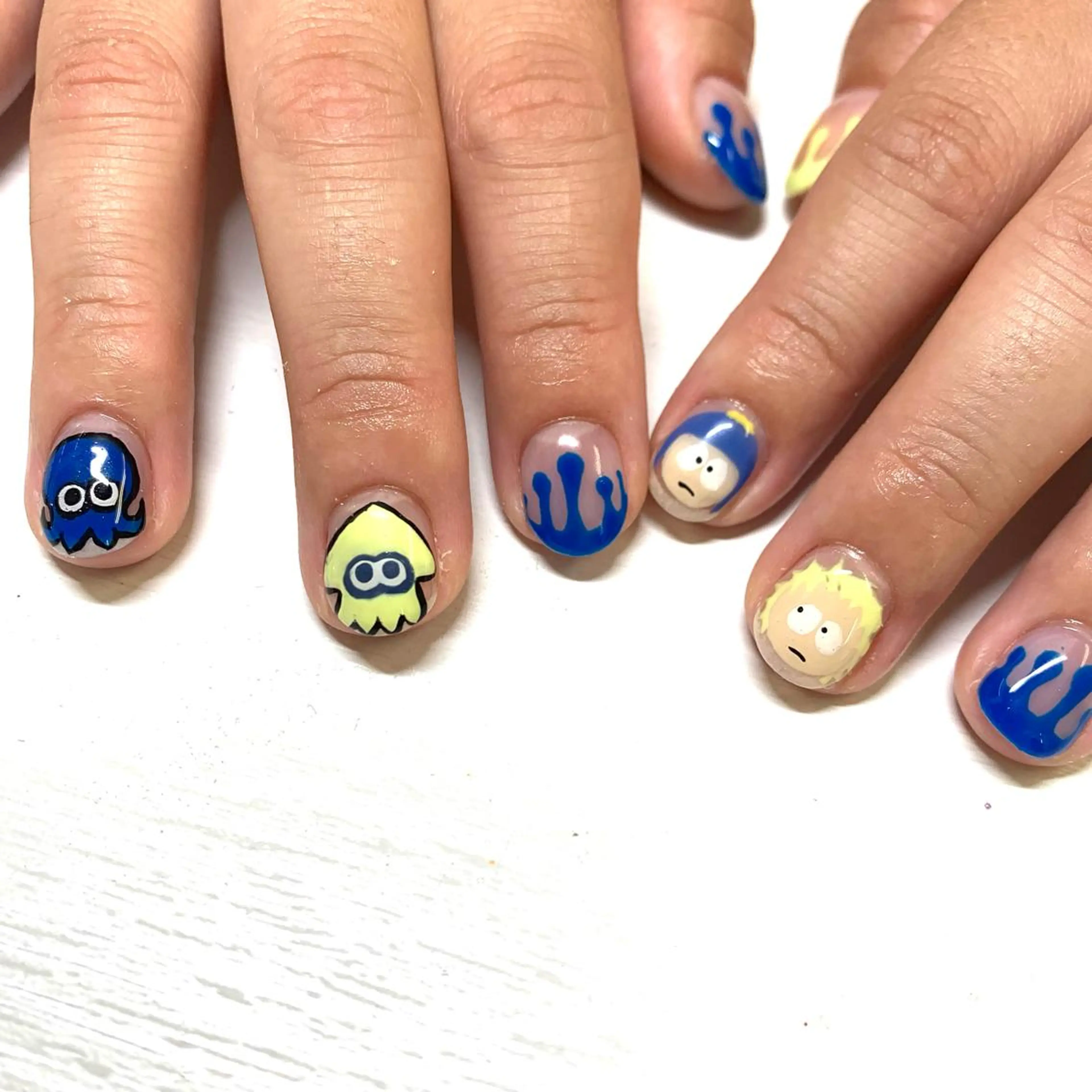 ネイル καρδιά -ｶﾙﾃﾞｨｱ-のネイルデザイン