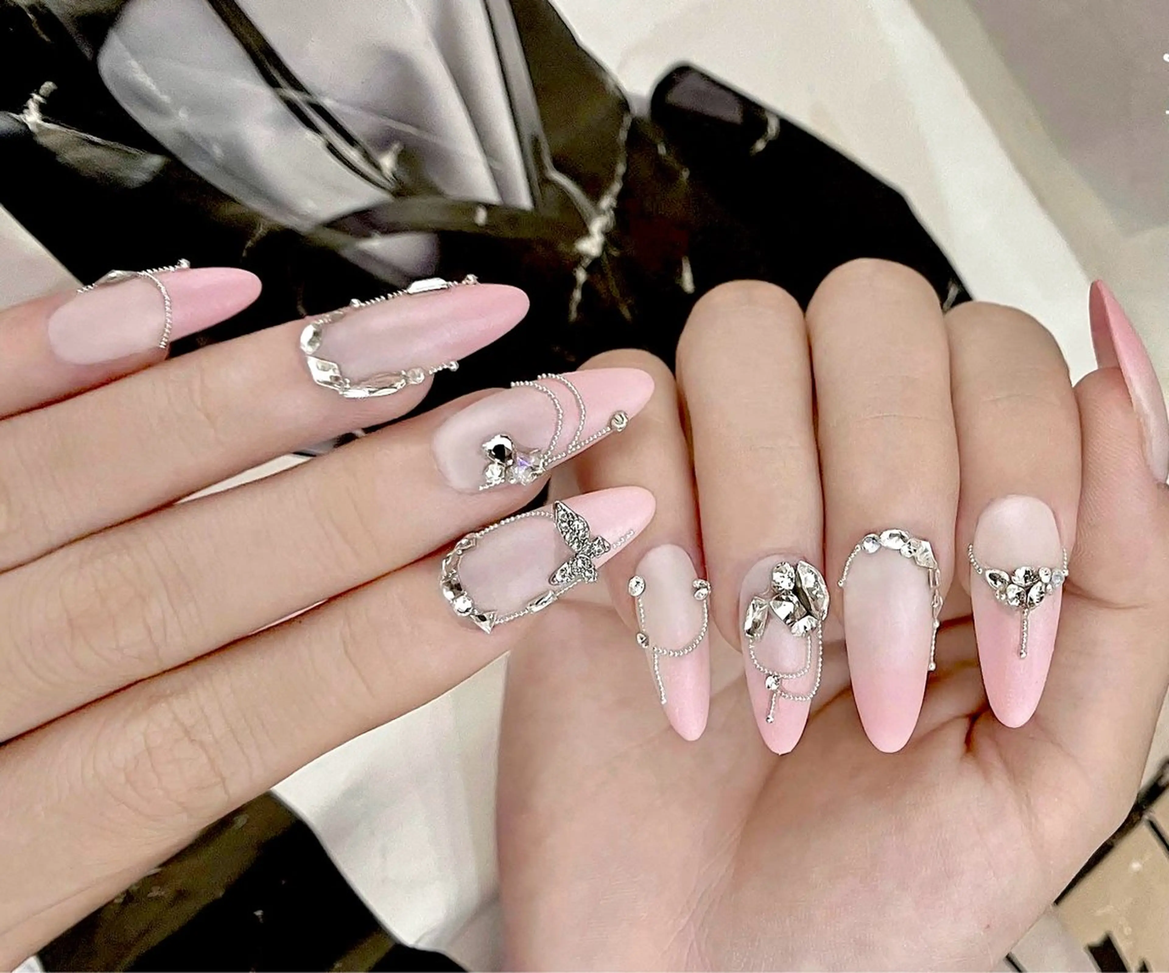 ネイル Naa Nailのネイルデザイン