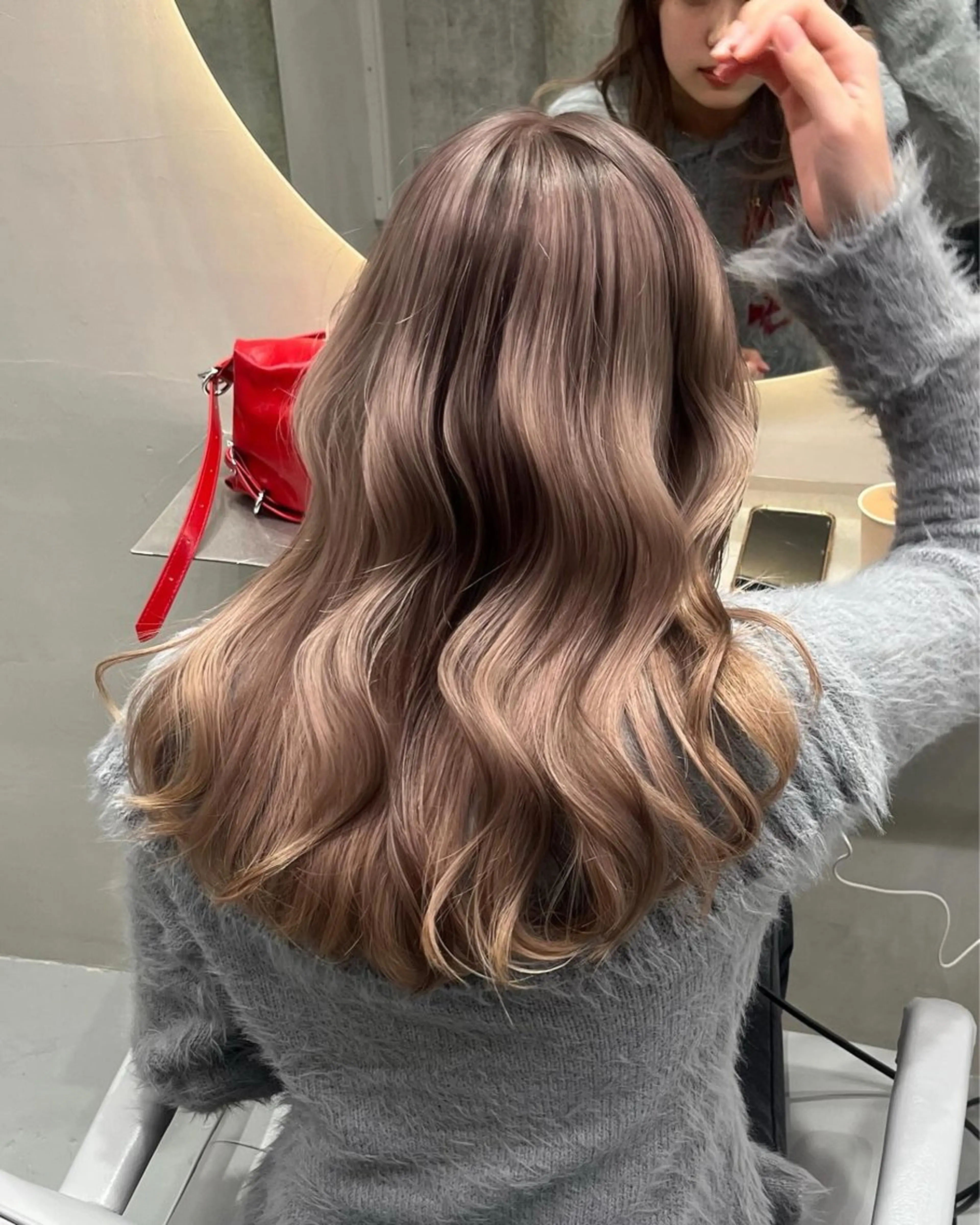 セミロング カラー ヘアアレンジ ヘアカラー 原宿・デザインカラー YUI🤍ྀིのヘアスタイル