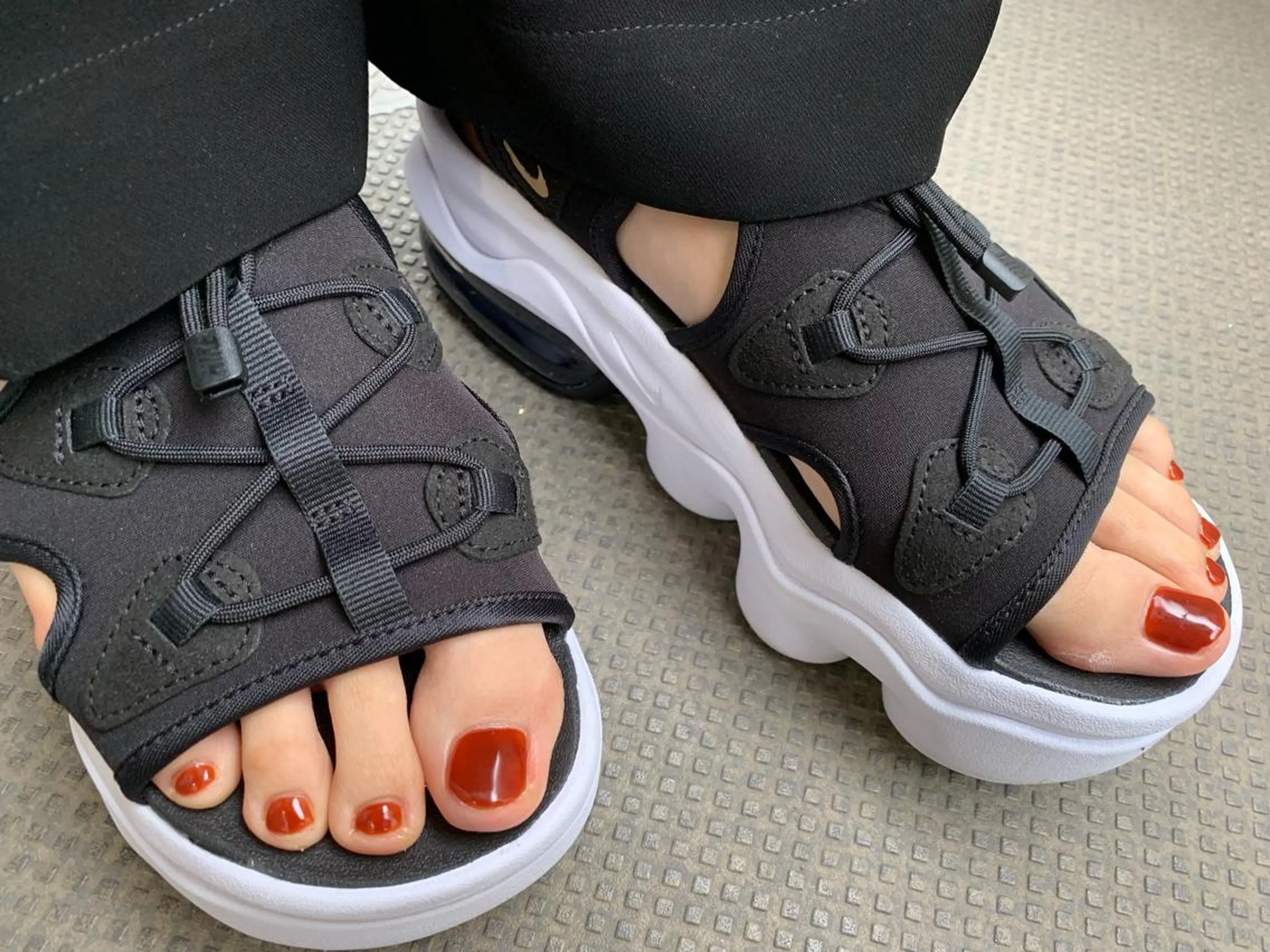 ネイル フットネイル ワンカラーネイル マキノ ユイのネイルデザイン