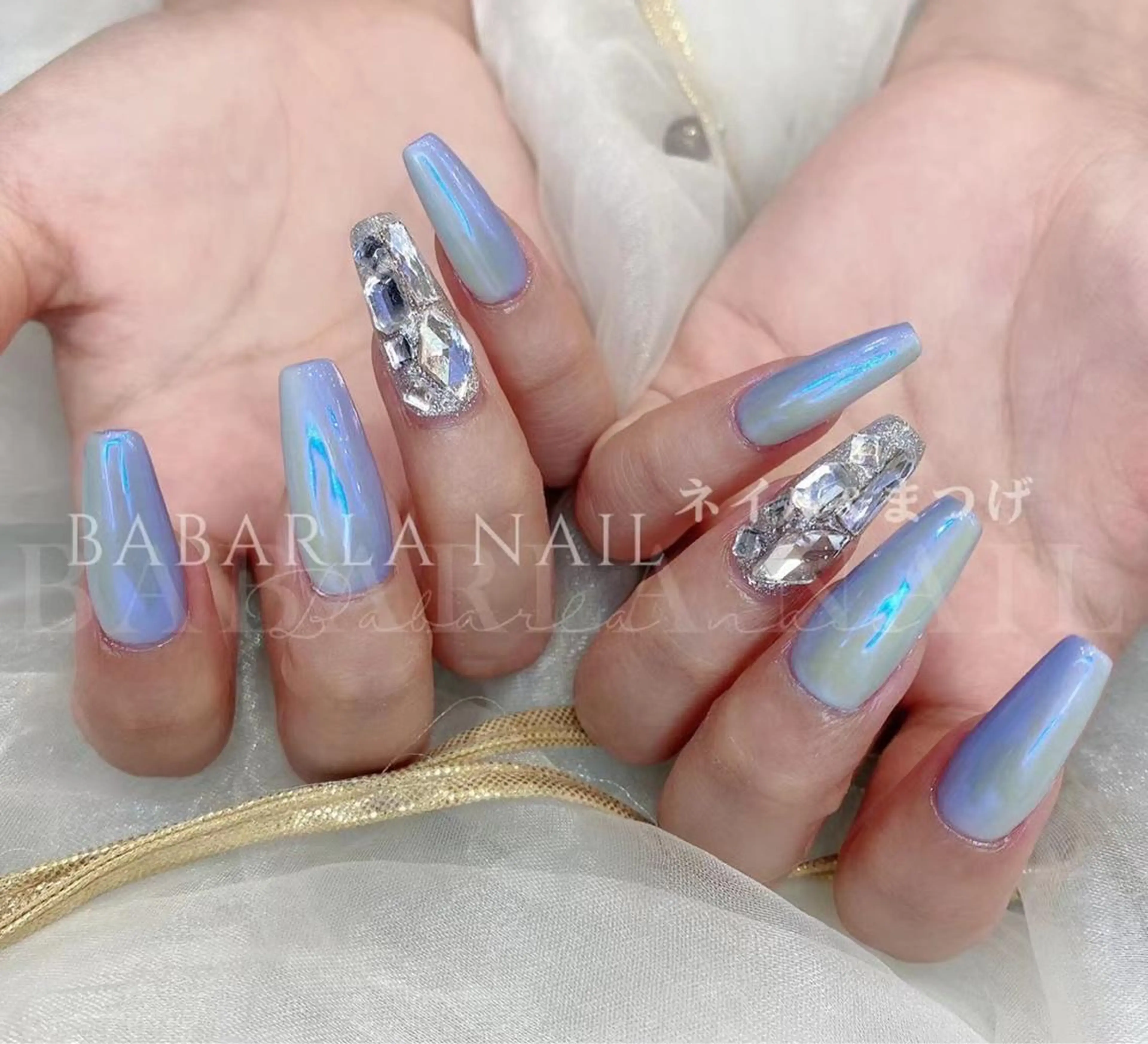 ネイル オーロラネイル ゴージャス Babarla nailのネイルデザイン