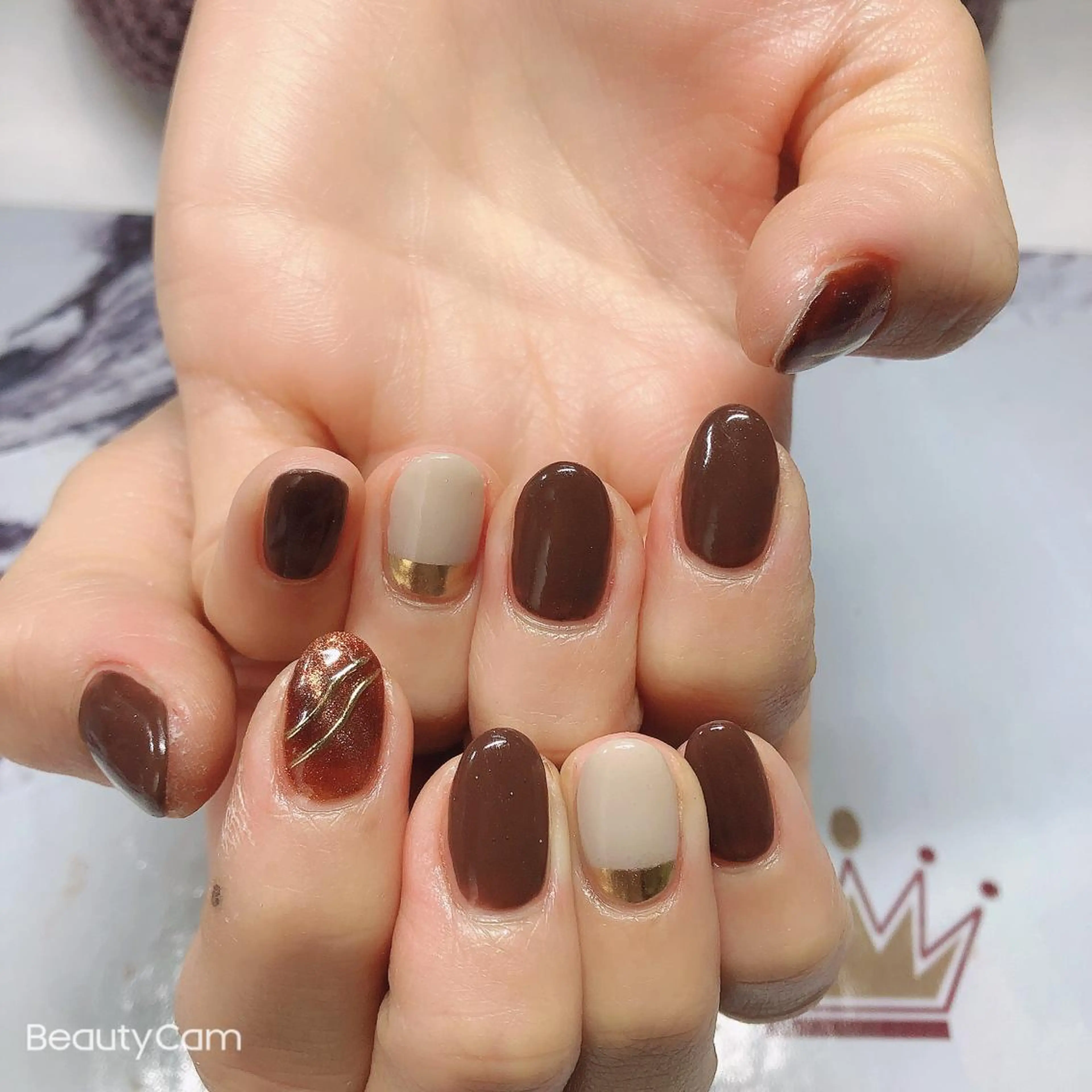 ネイル ガレンドウ 白澤 愛子のネイルデザイン