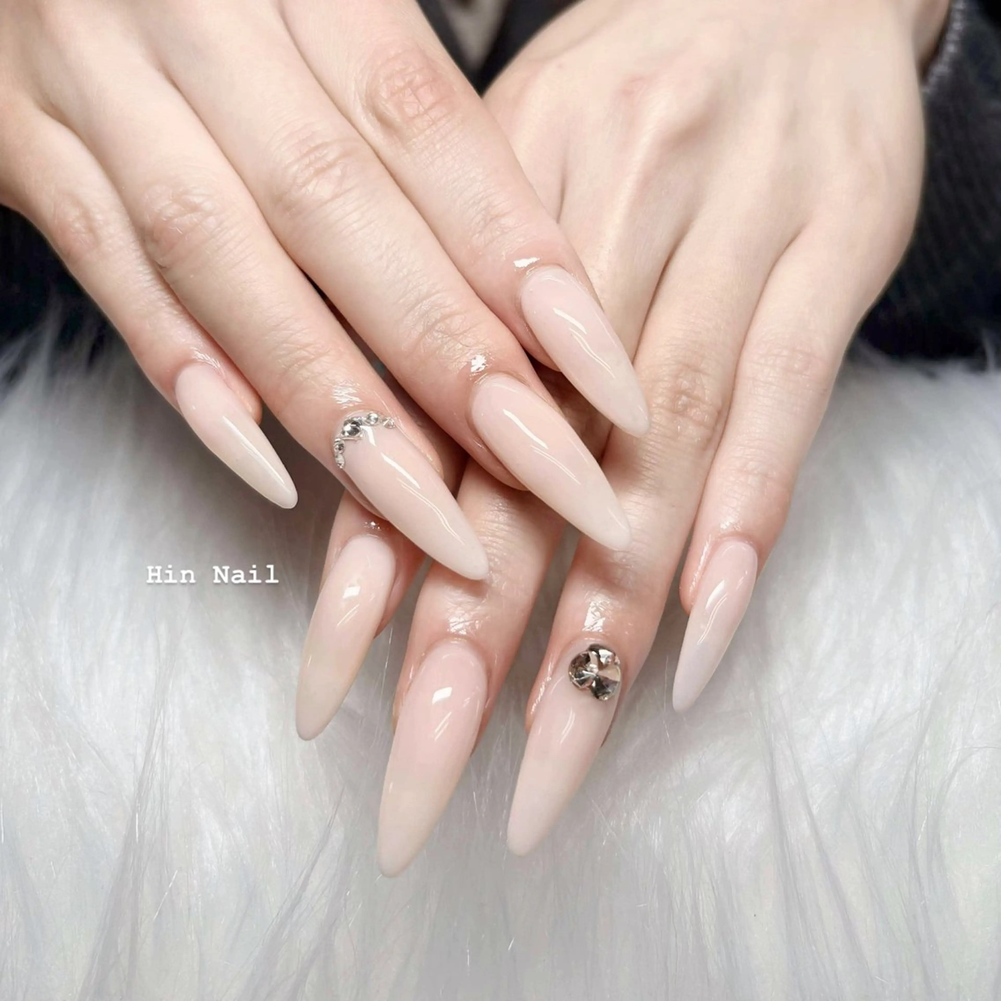 ネイル ハンドネイル HIN NAILのネイルデザイン